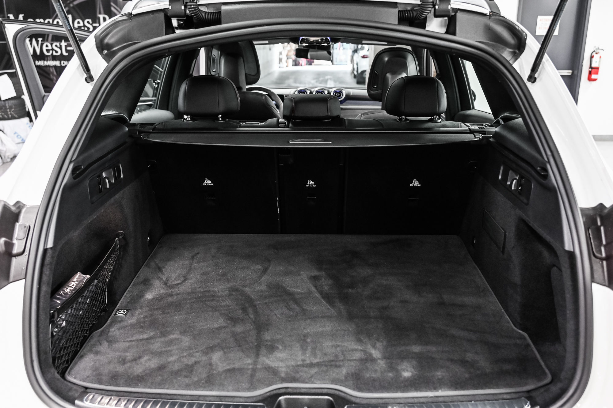 2024 Mercedes-Benz GLC43 AMG in Dollard-des-Ormeaux, Quebec