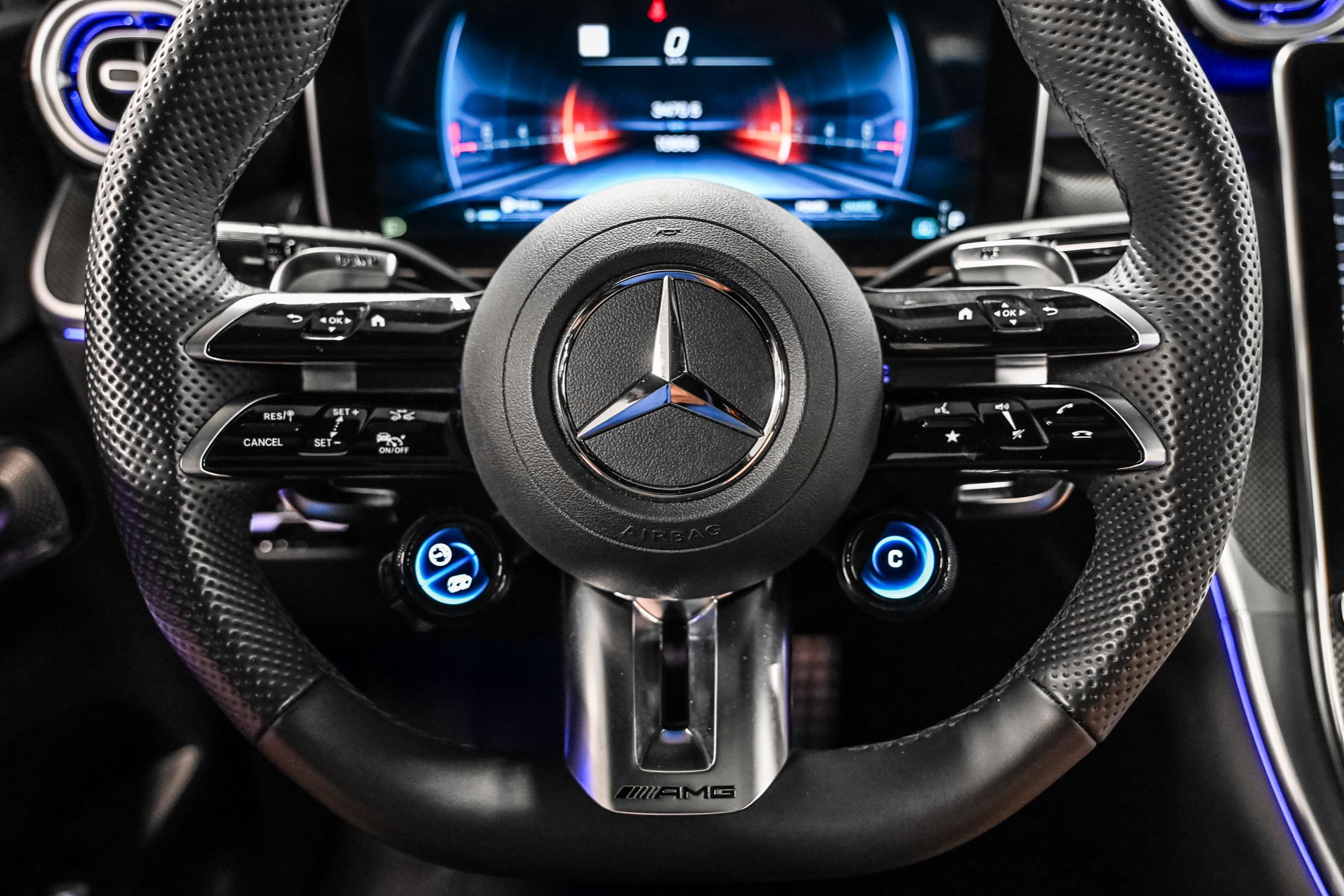 Mercedes-Benz GLC43 AMG  2024 à Dollard-des-Ormeaux, Québec