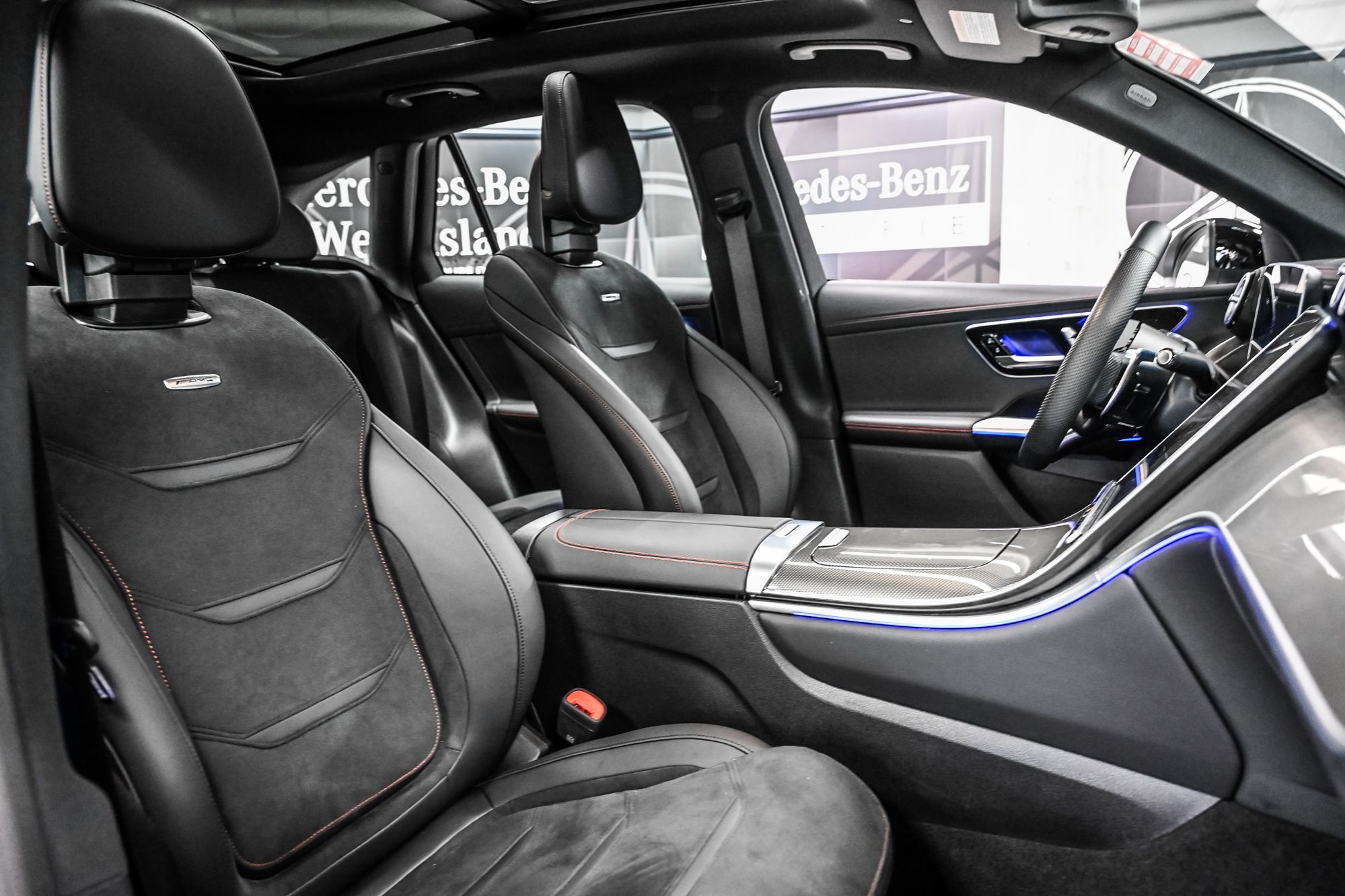 Mercedes-Benz GLC43 AMG  2024 à Dollard-des-Ormeaux, Québec