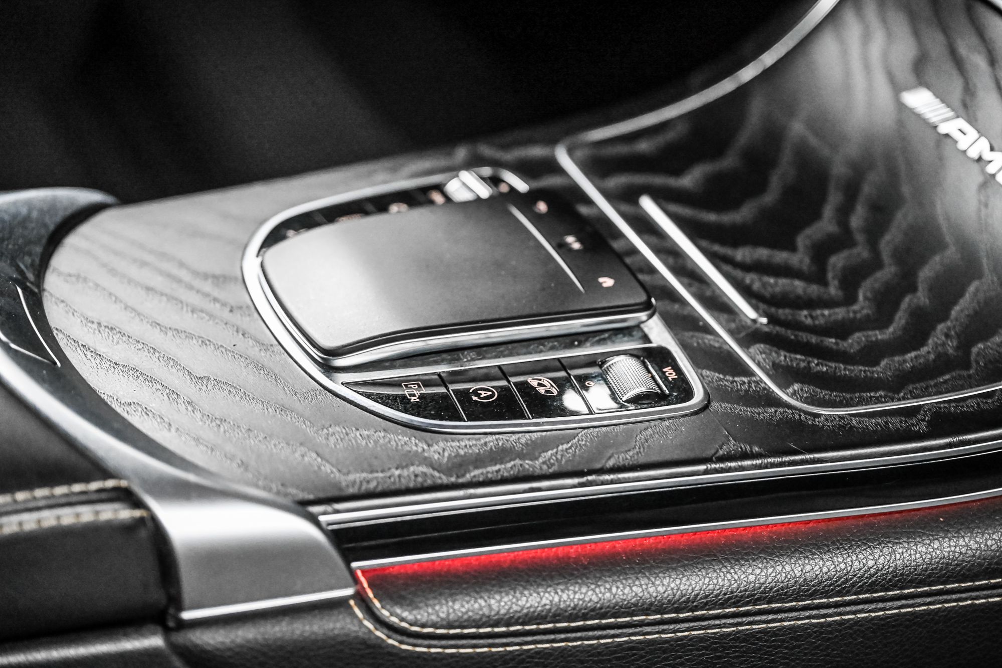 Mercedes-Benz GLC63 AMG  2020 à Dollard-des-Ormeaux, Québec