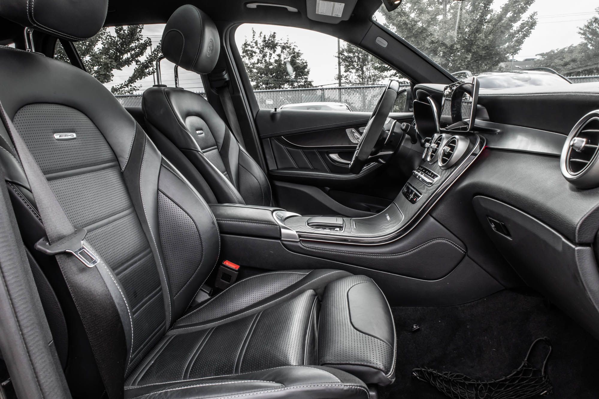 Mercedes-Benz GLC63 AMG  2020