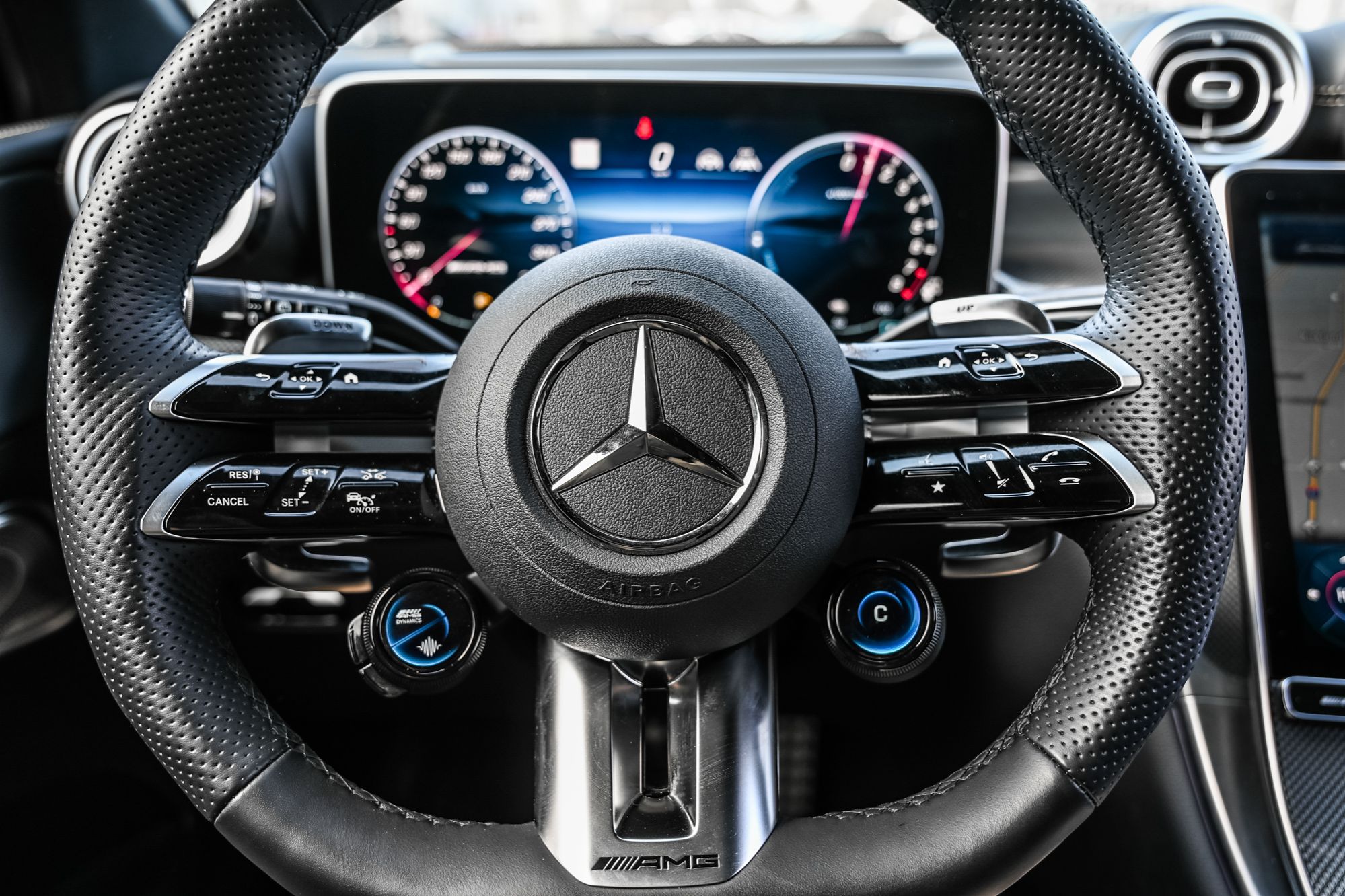 Mercedes-Benz GLC63 AMG  2025 à Dollard-des-Ormeaux, Québec