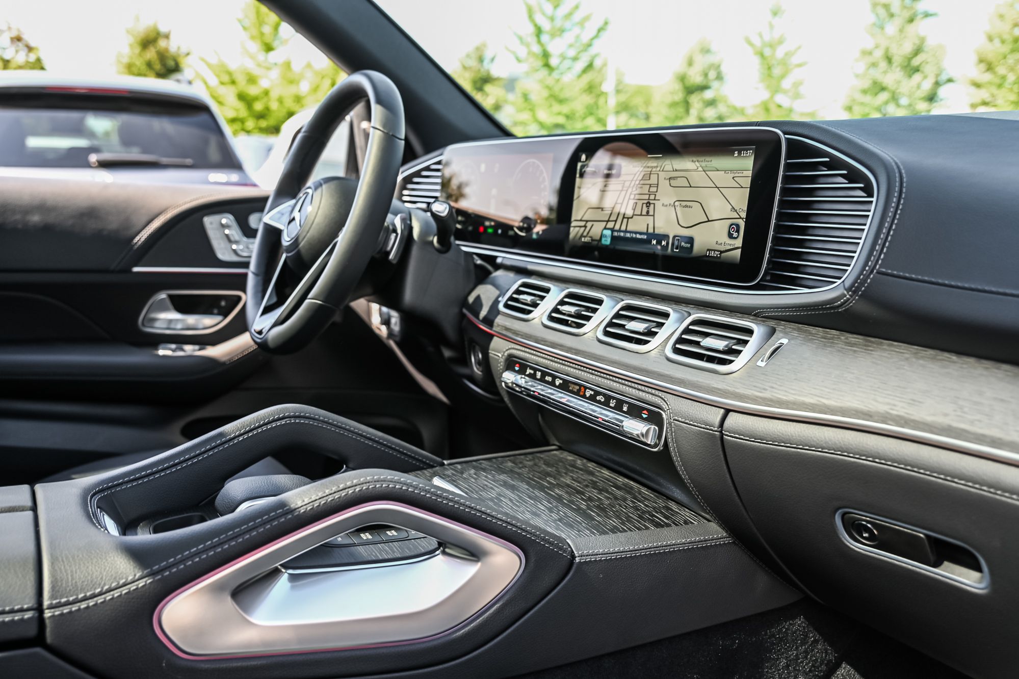 Mercedes-Benz GLE Plug-in Hybrid  2025