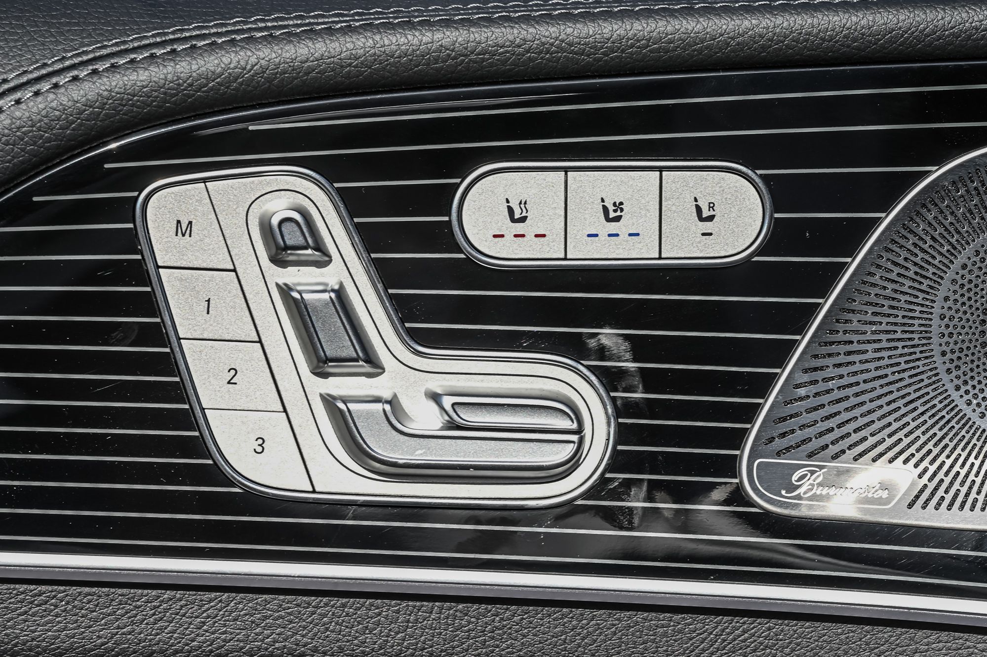 Mercedes-Benz GLE Plug-in Hybrid  2026