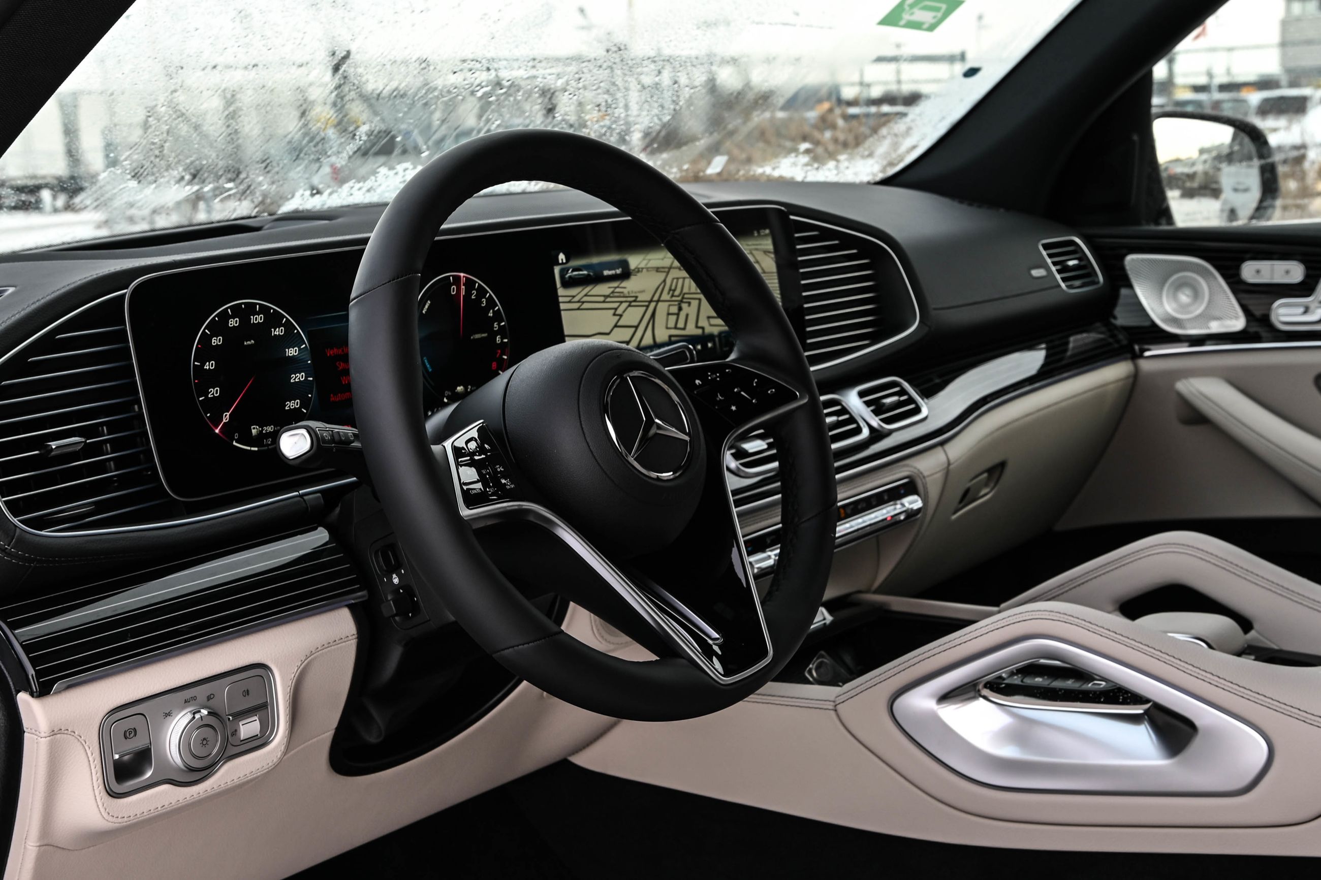 Mercedes-Benz GLE Plug-in Hybrid  2026