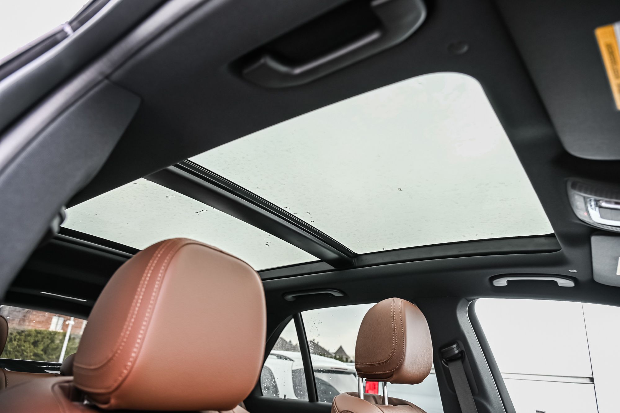 Mercedes-Benz GLE Plug-in Hybrid  2026