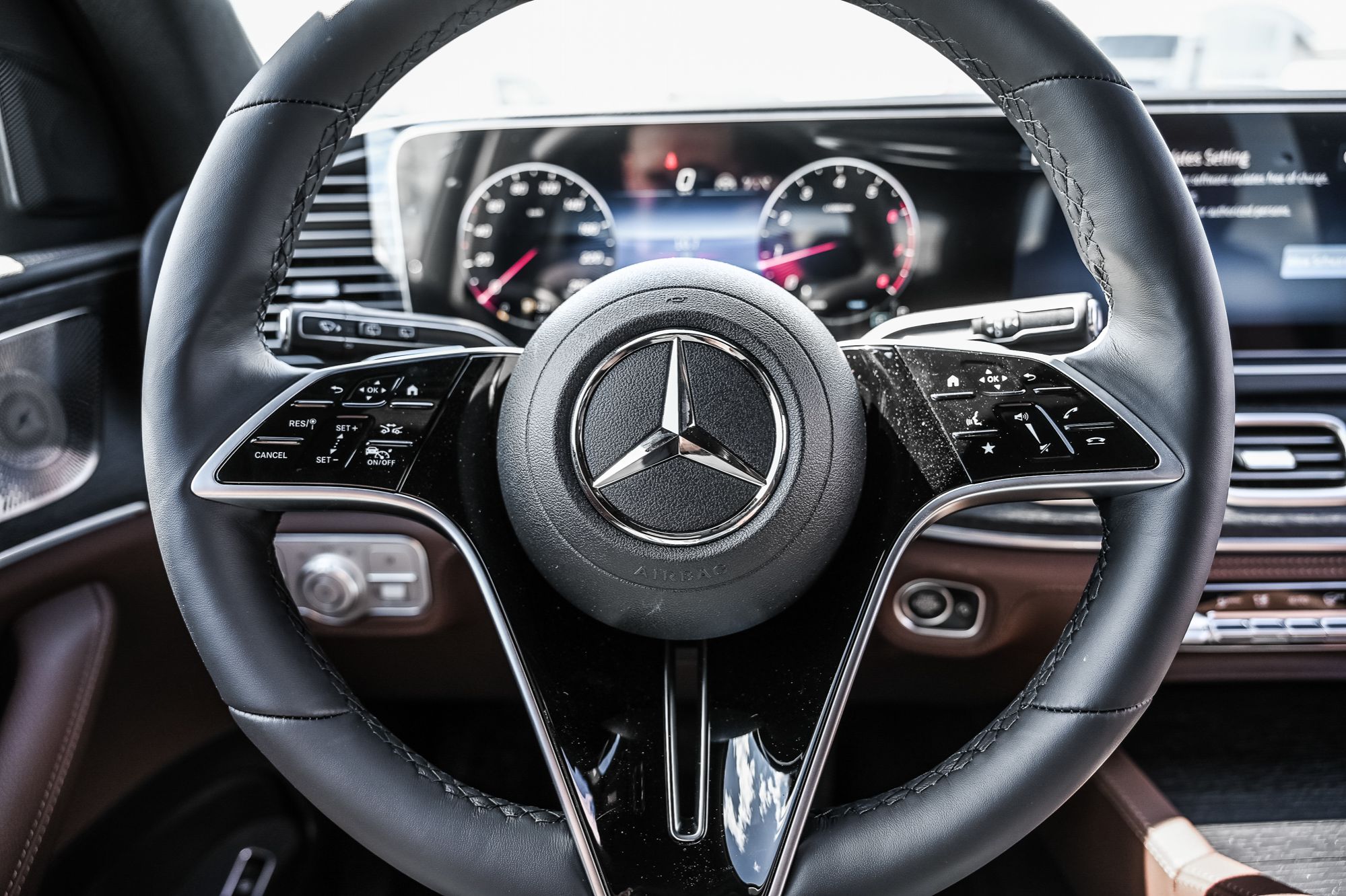 Mercedes-Benz GLE  2026