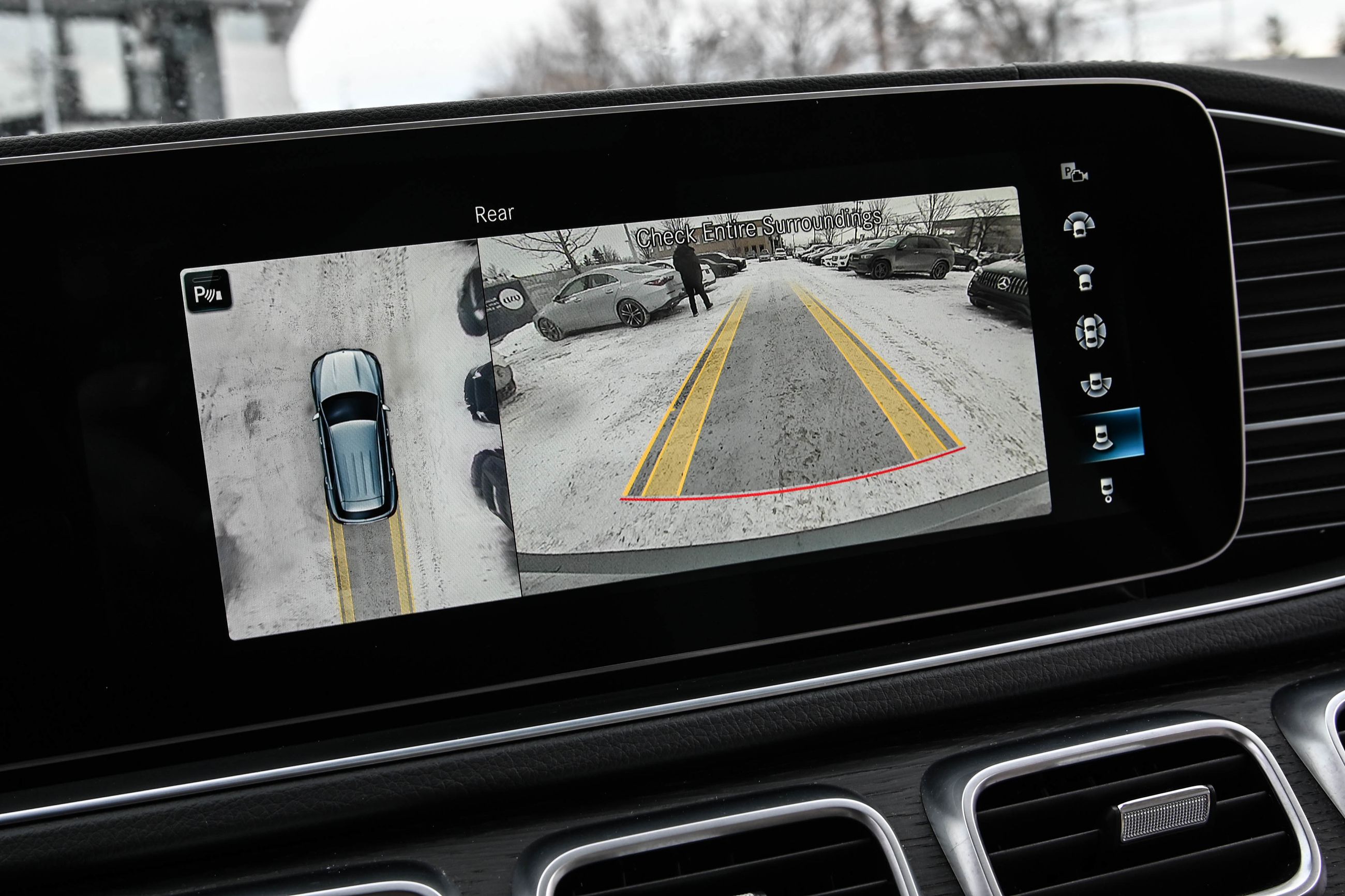 Mercedes-Benz GLE450  2023