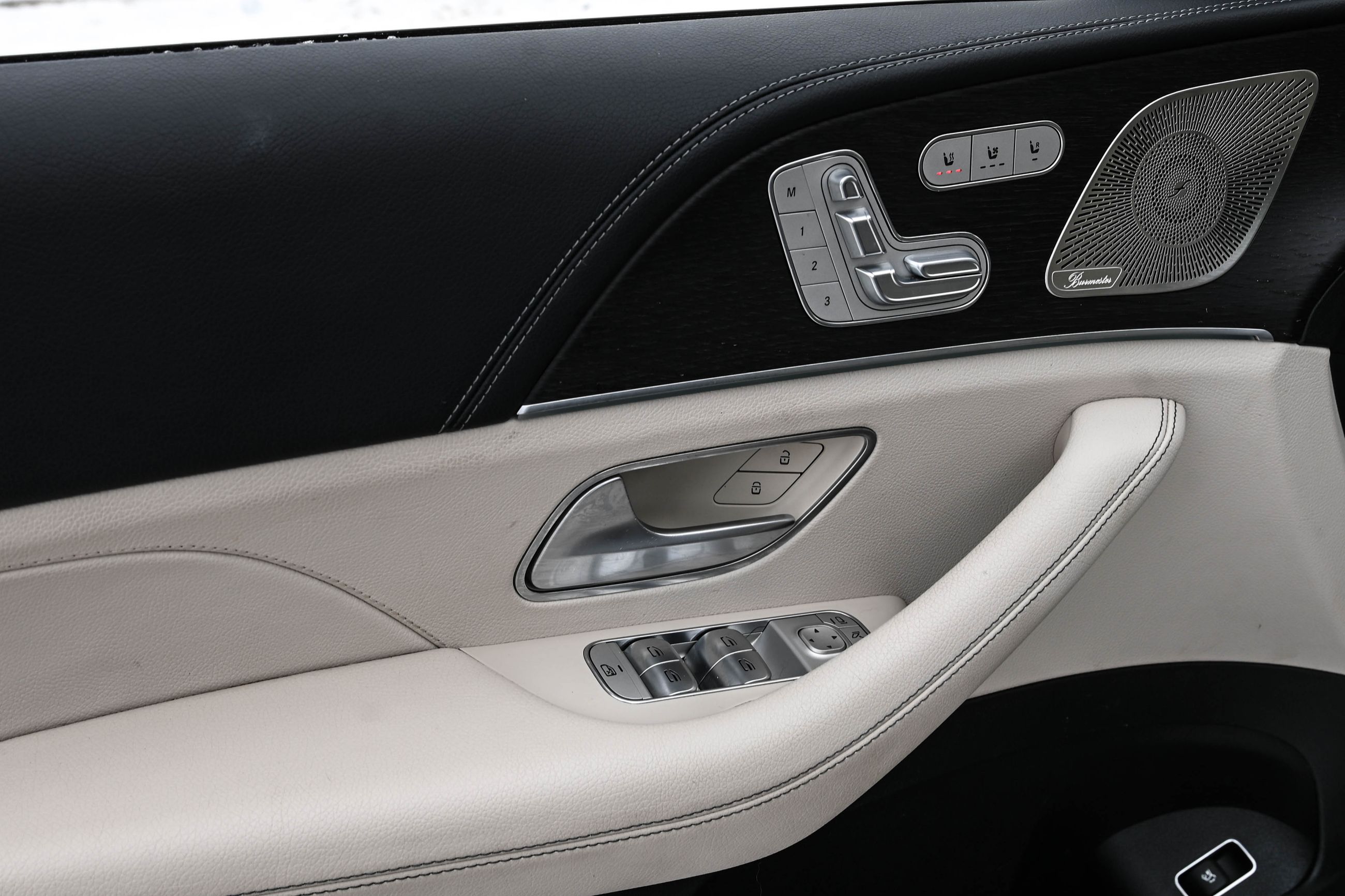 Mercedes-Benz GLE450  2023