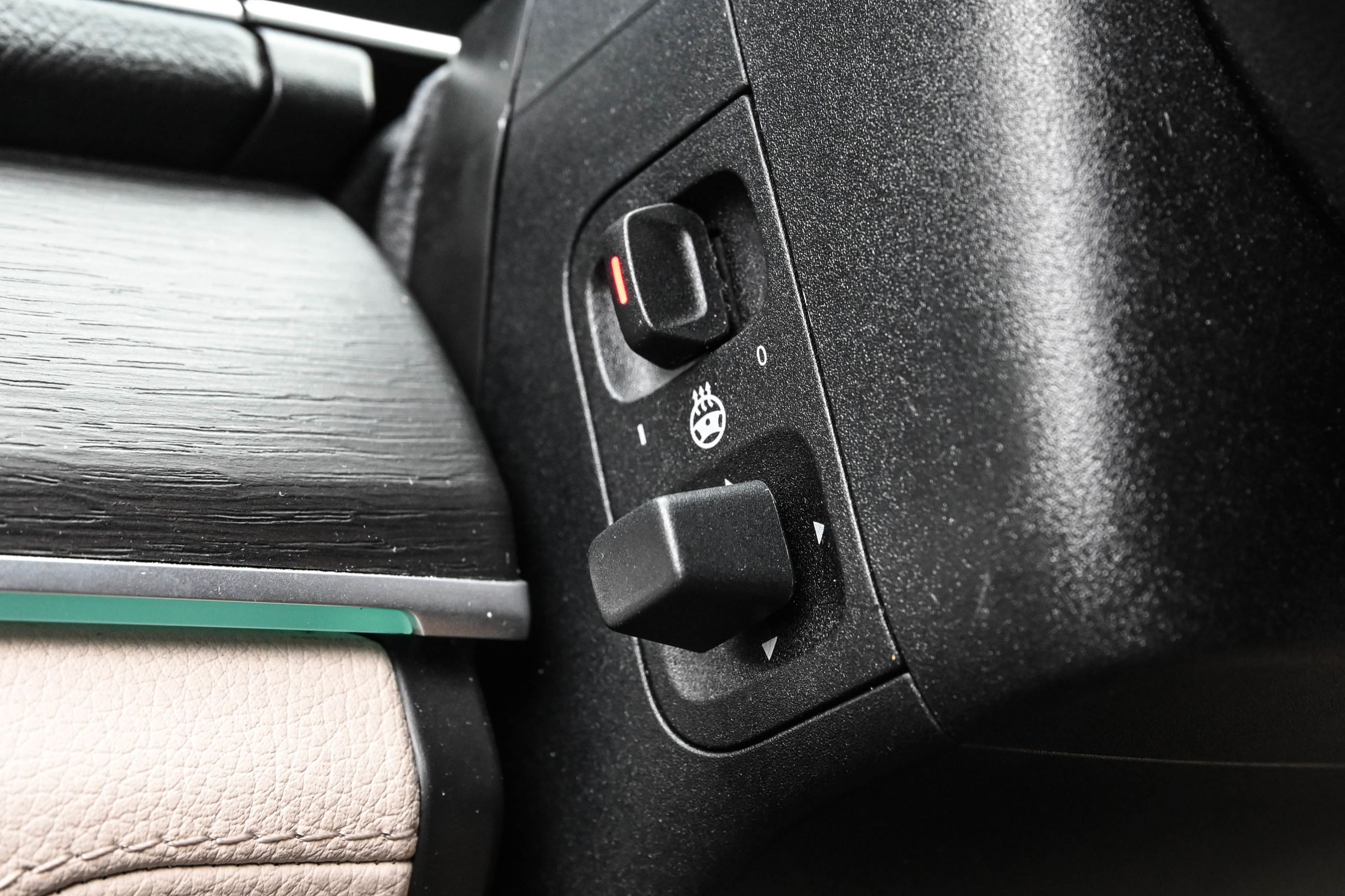 Mercedes-Benz GLE450  2023