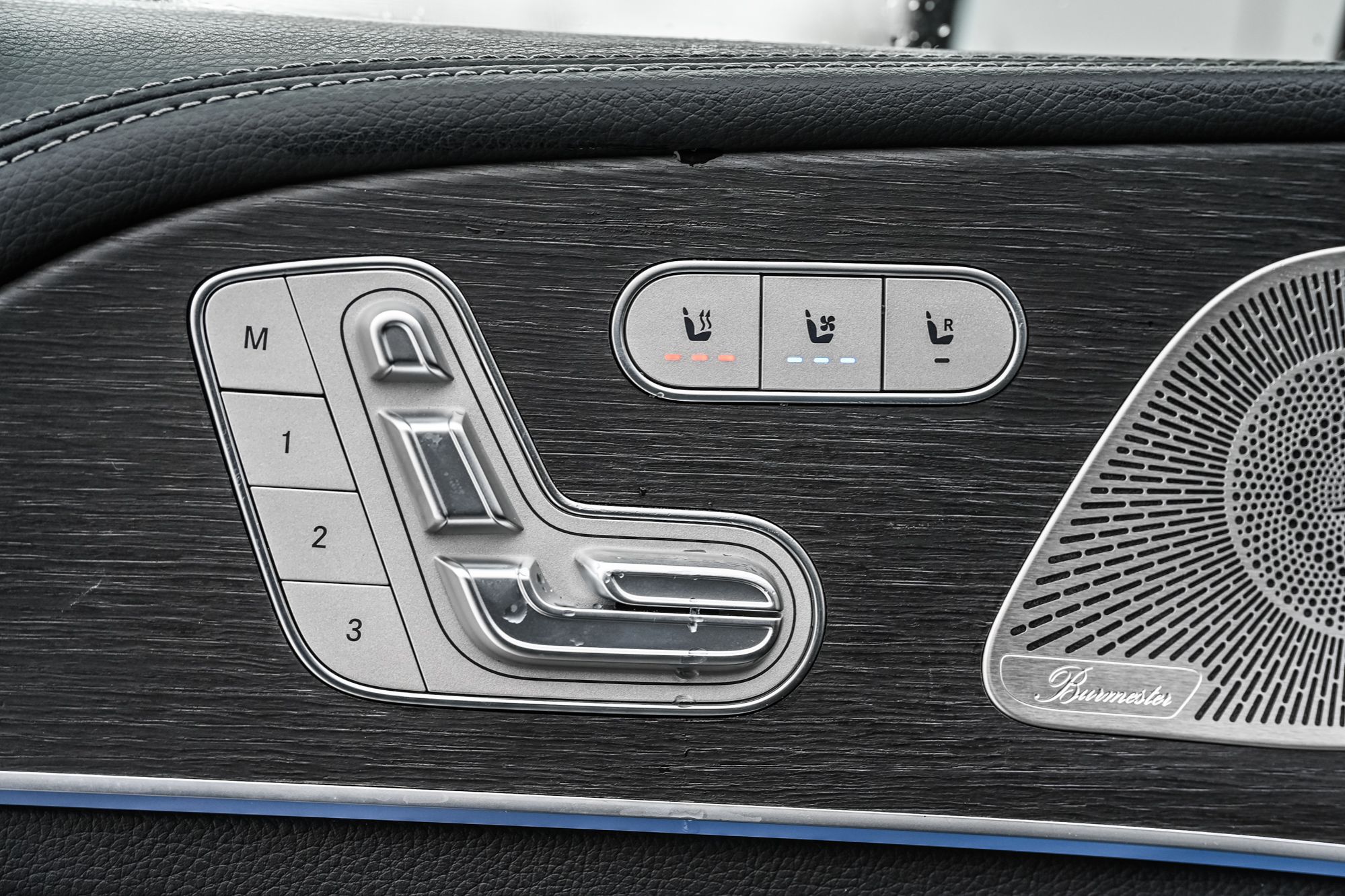 2025 Mercedes-Benz GLE450 in Dollard-des-Ormeaux, Quebec