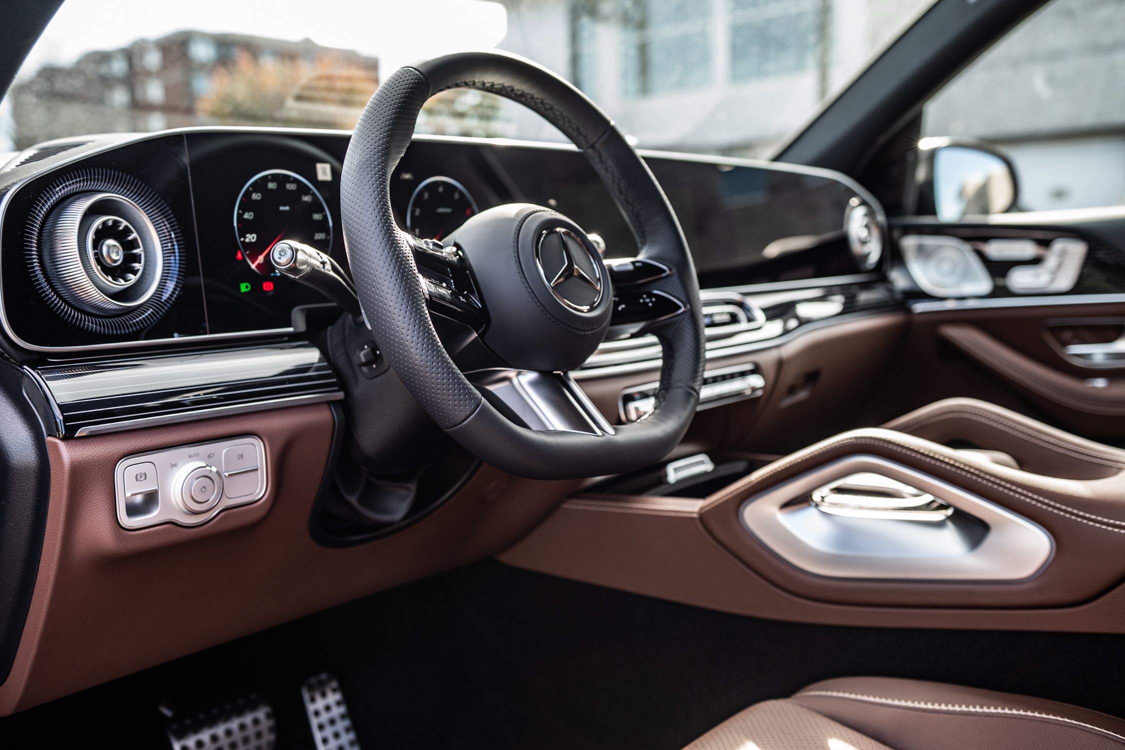 Mercedes-Benz GLE  2027