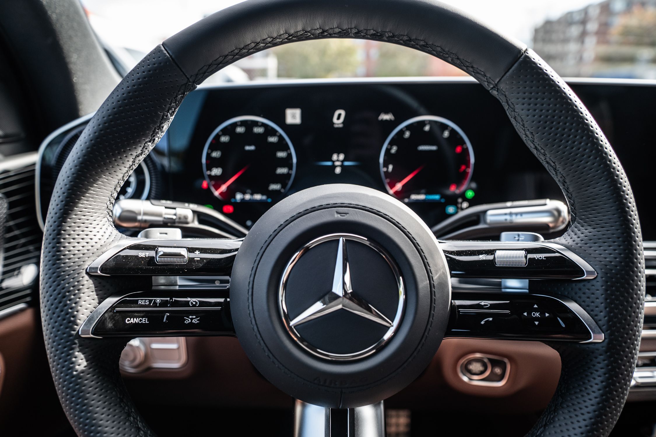 Mercedes-Benz GLE  2027