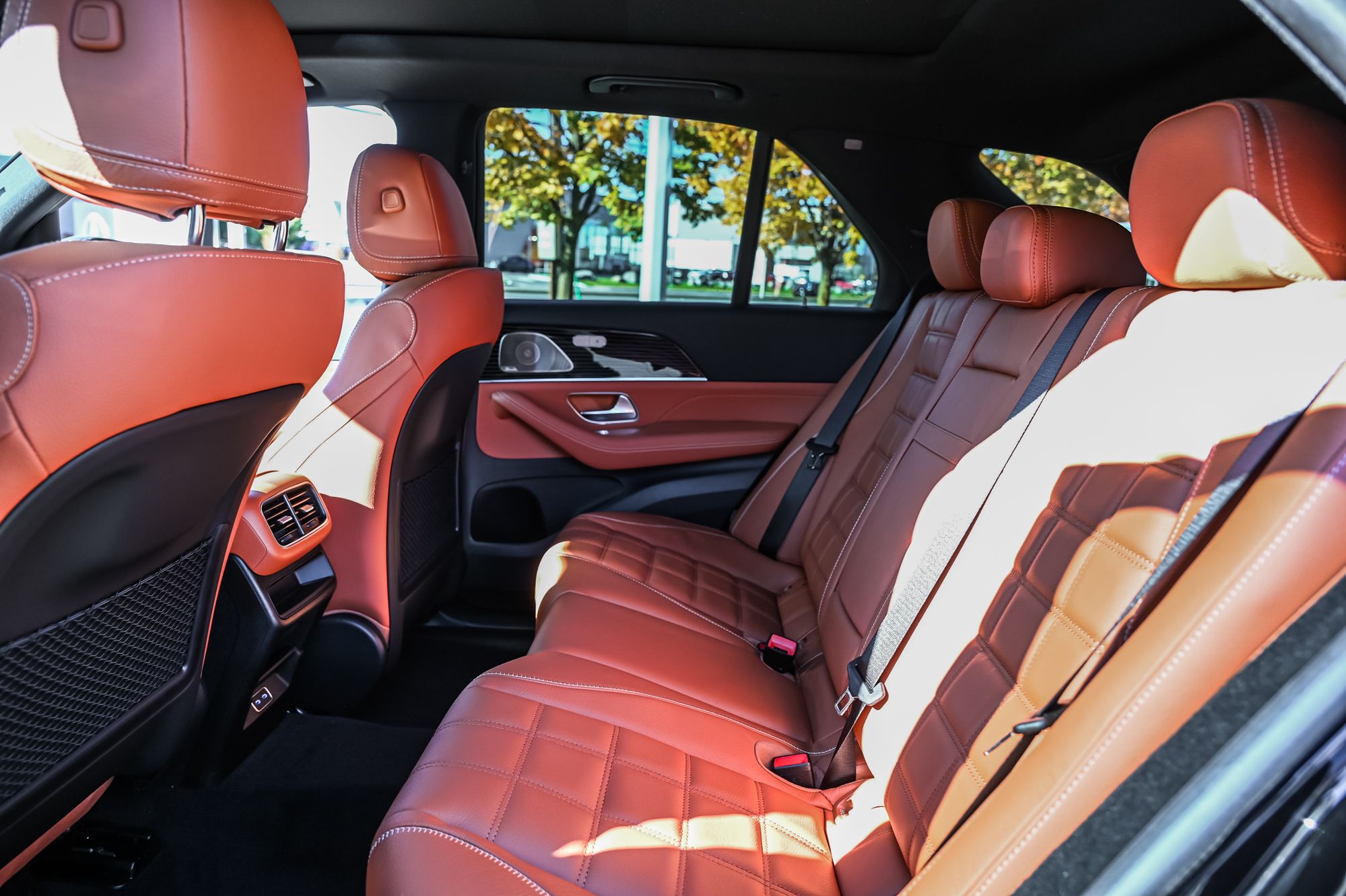 Mercedes-Benz GLE  2027