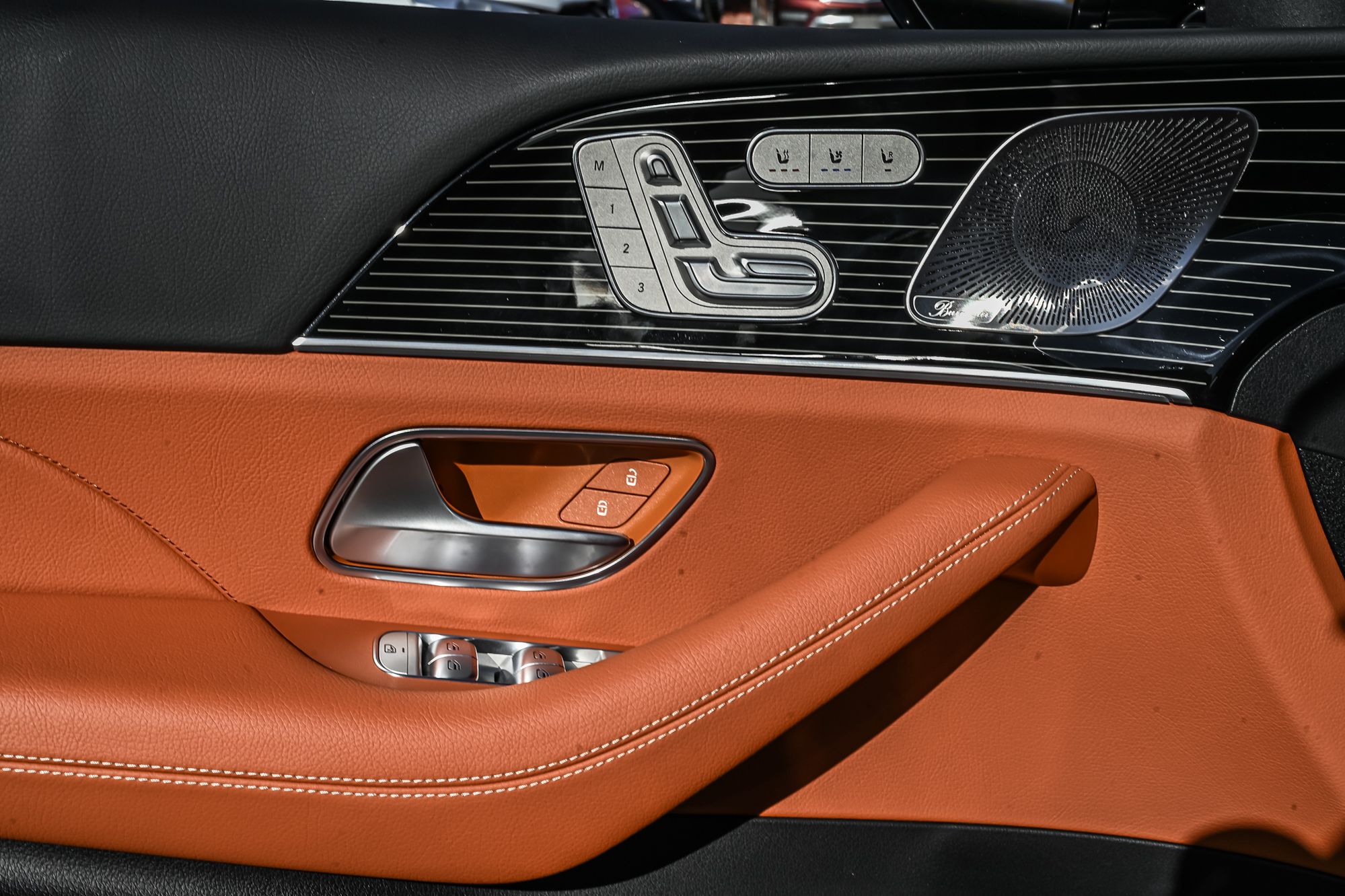 Mercedes-Benz GLE  2027