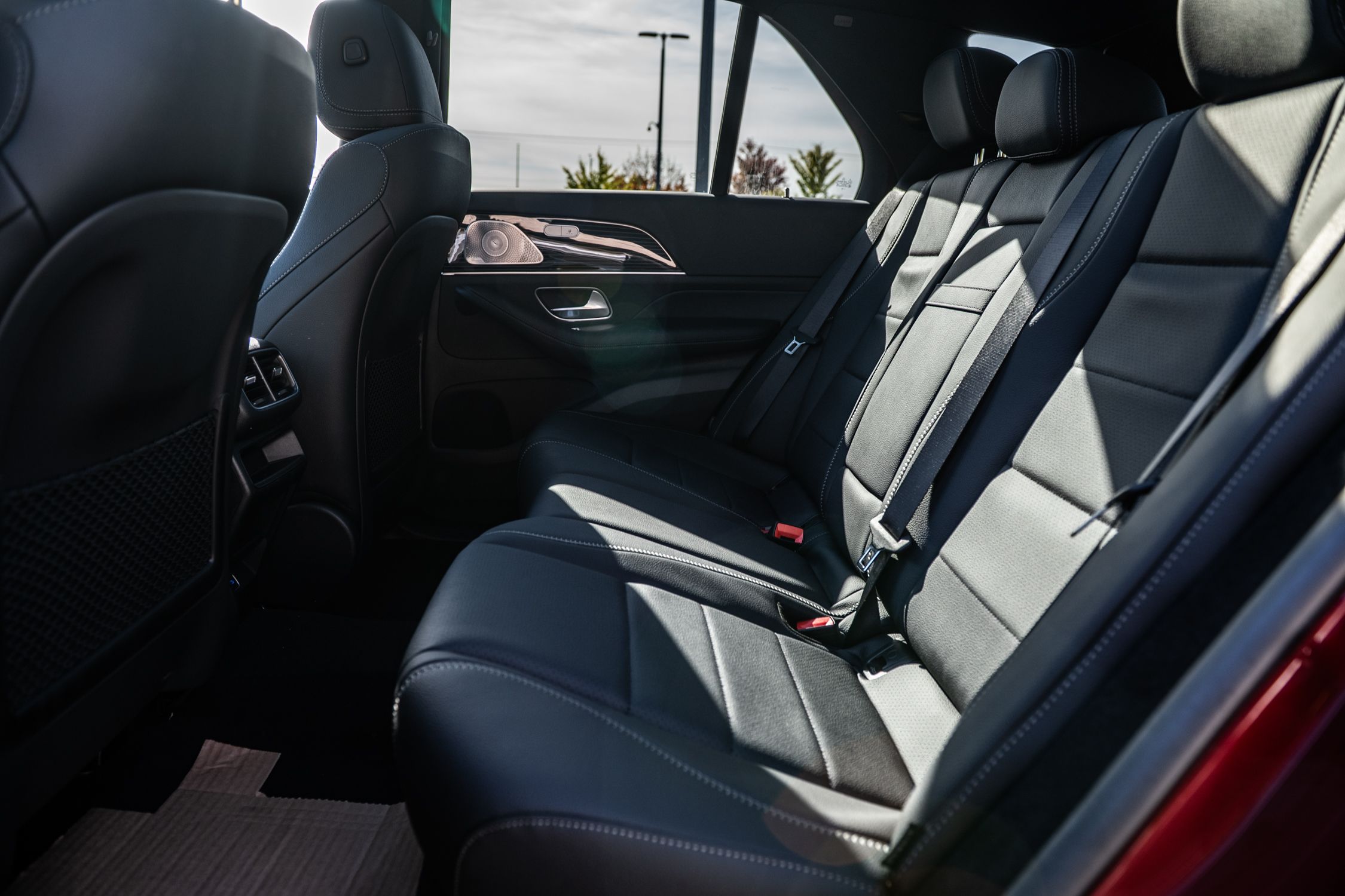 Mercedes-Benz GLE  2027