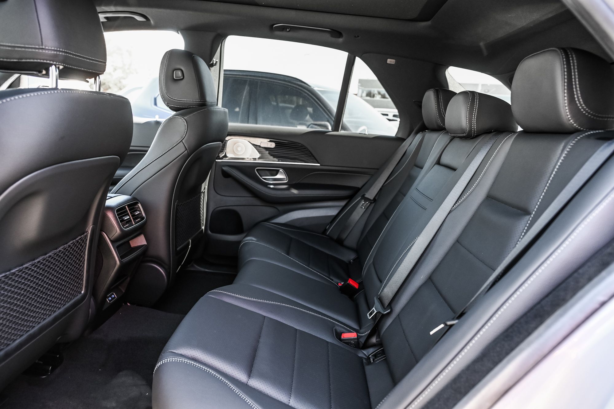 Mercedes-Benz GLE  2027