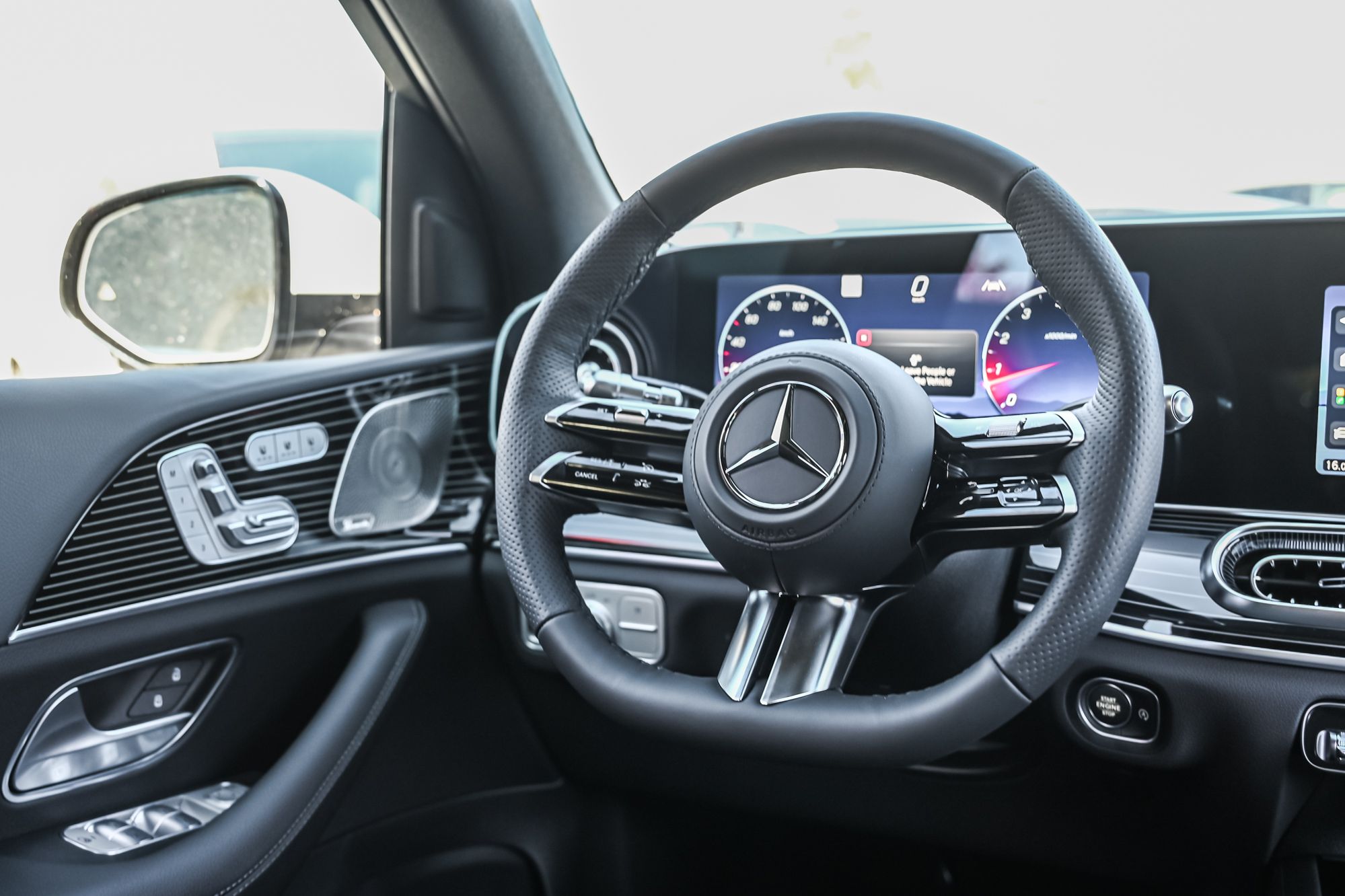 Mercedes-Benz GLE  2027