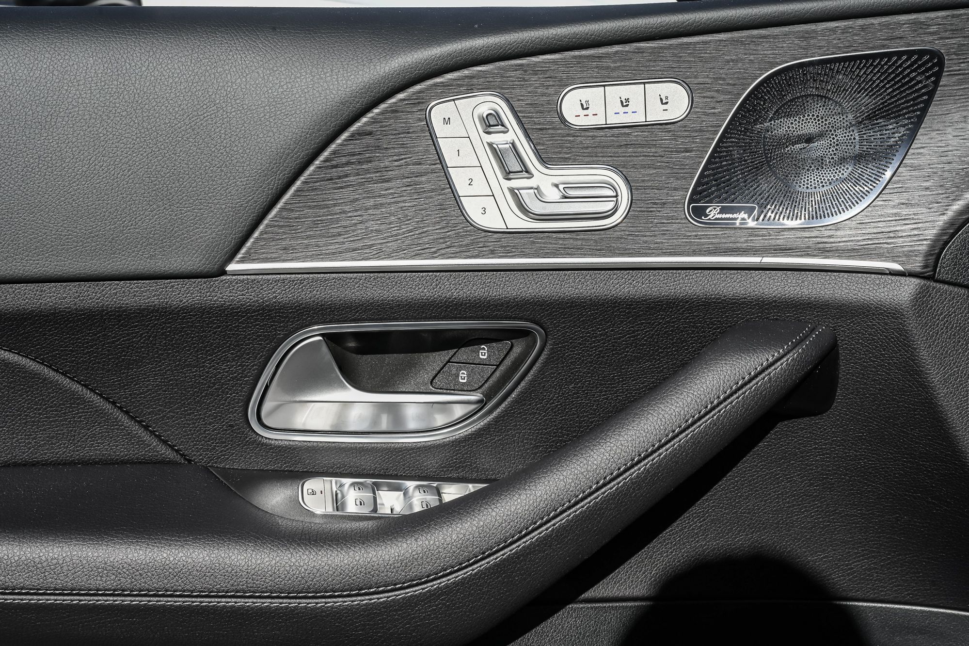 Mercedes-Benz GLE450  2027