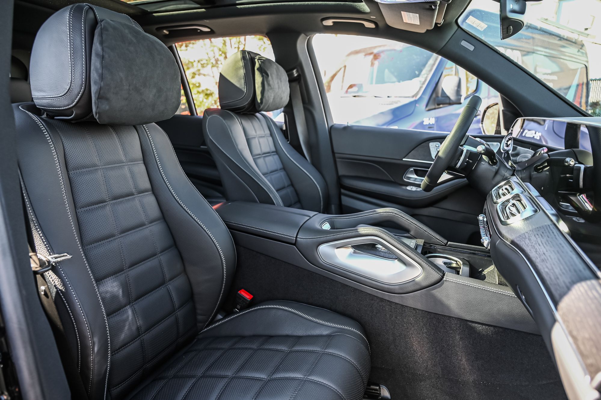 Mercedes-Benz GLE450  2027
