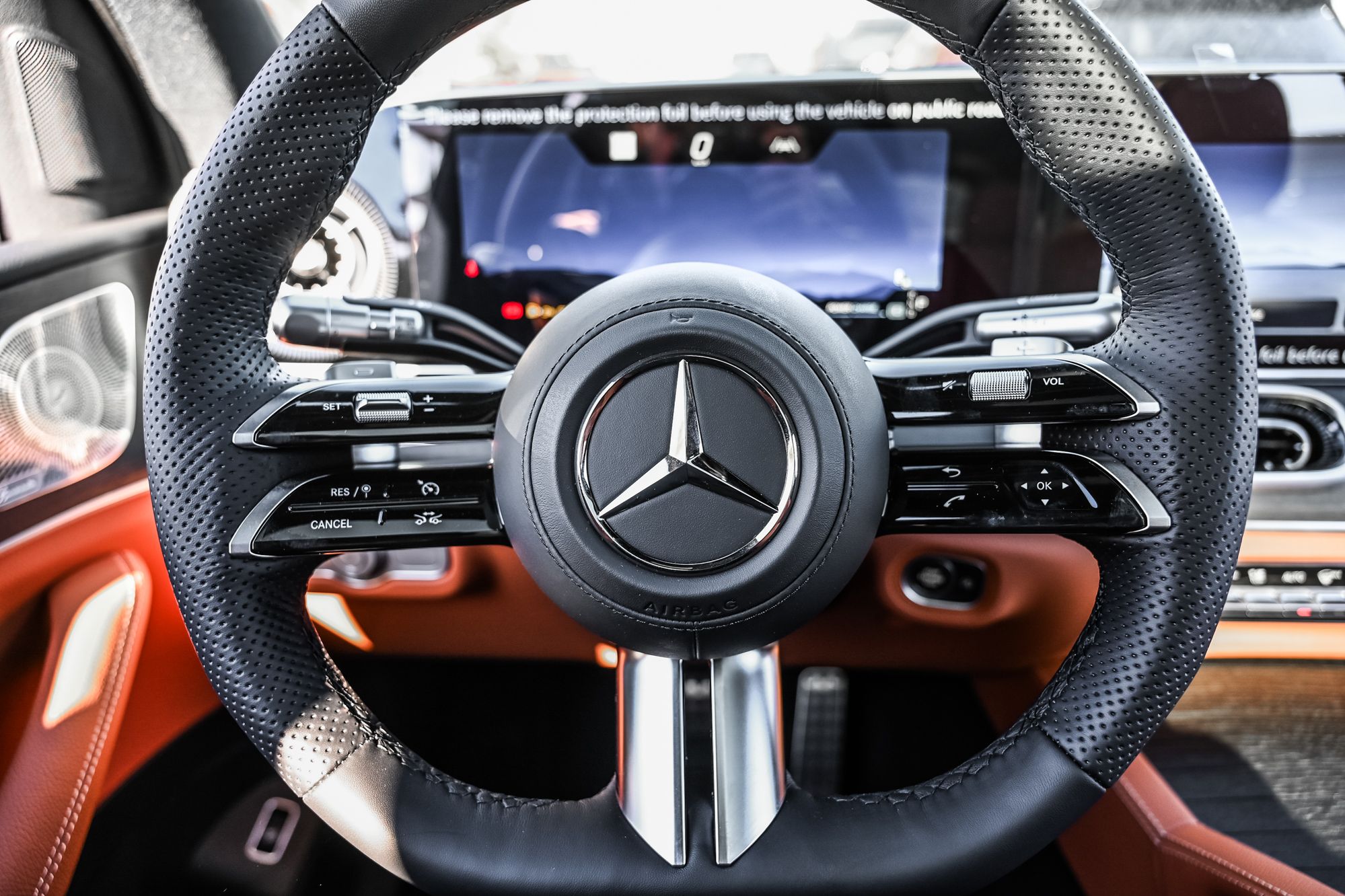 Mercedes-Benz GLE  2027
