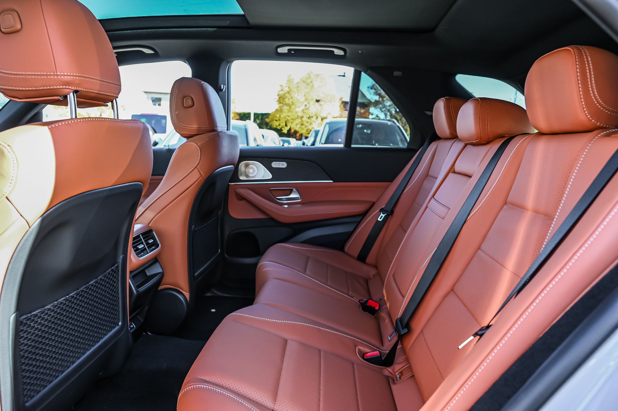 Mercedes-Benz GLE  2027