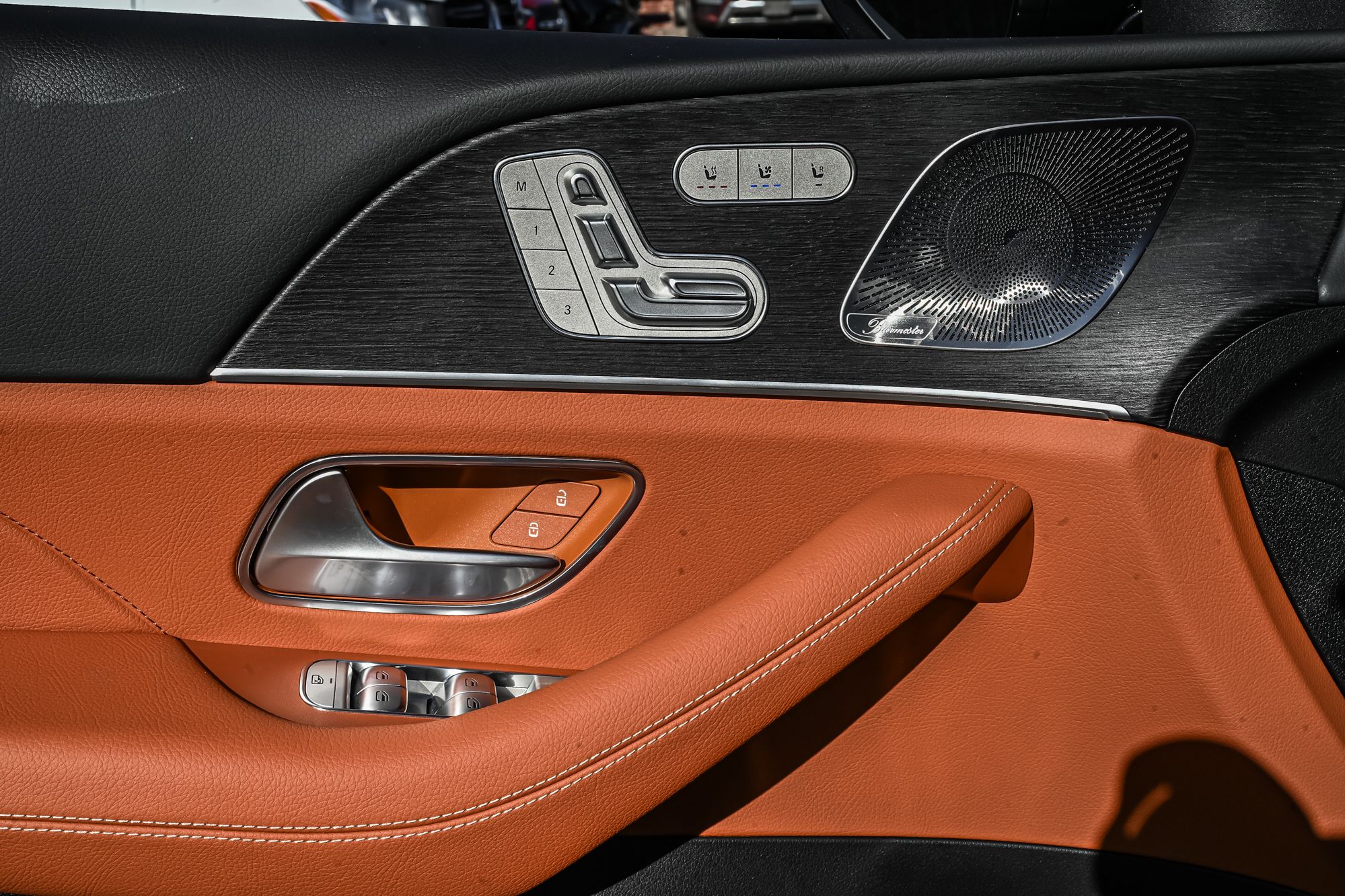 Mercedes-Benz GLE  2027