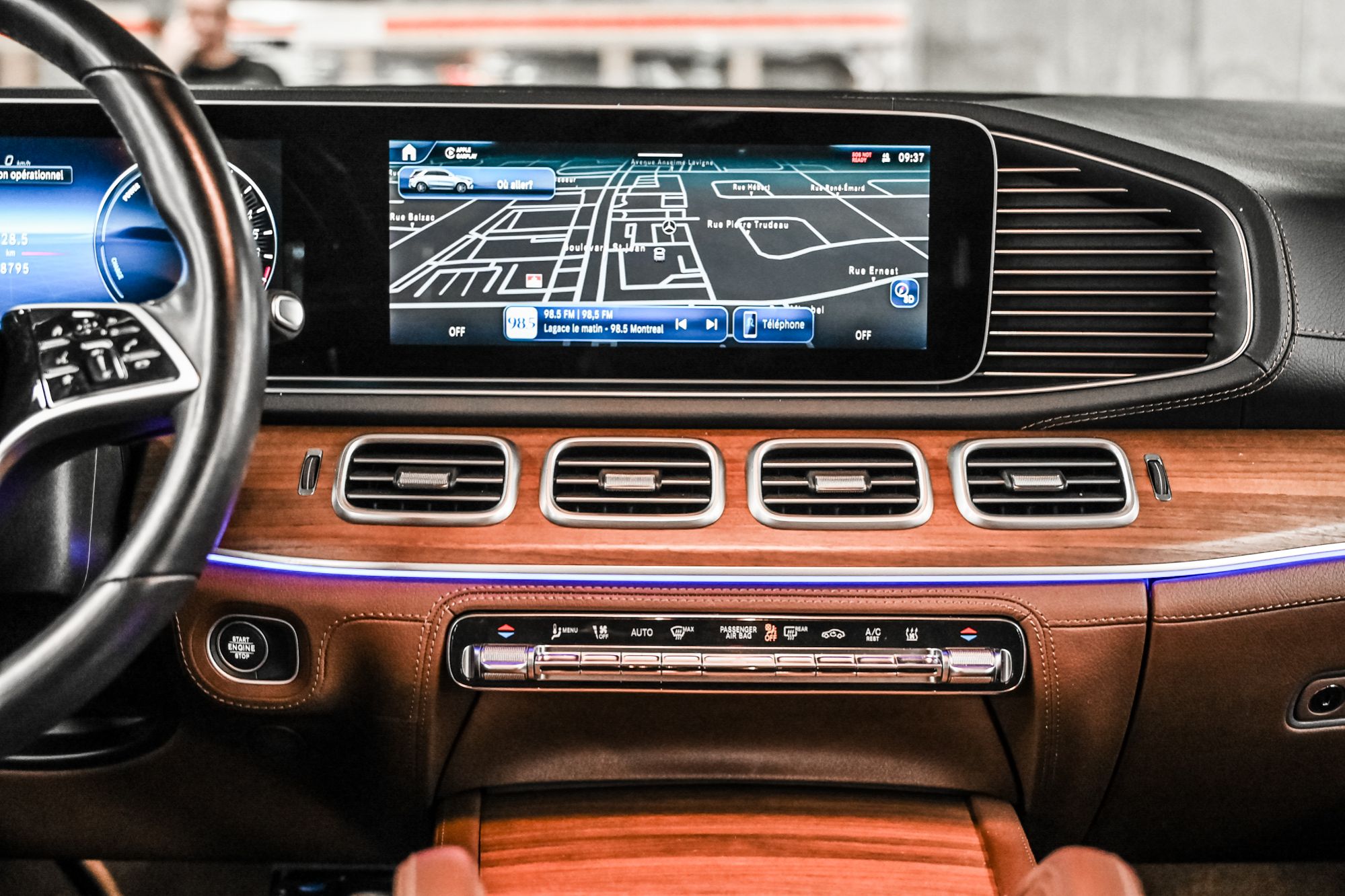 Mercedes-Benz GLE450e  2024 à Dollard-des-Ormeaux, Québec