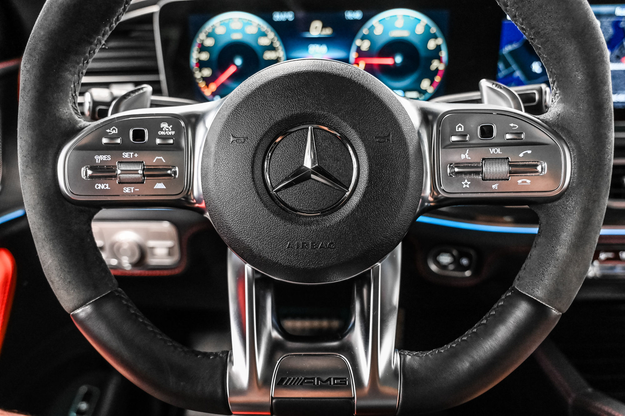 2022 Mercedes-Benz GLE53 in Dollard-des-Ormeaux, Quebec