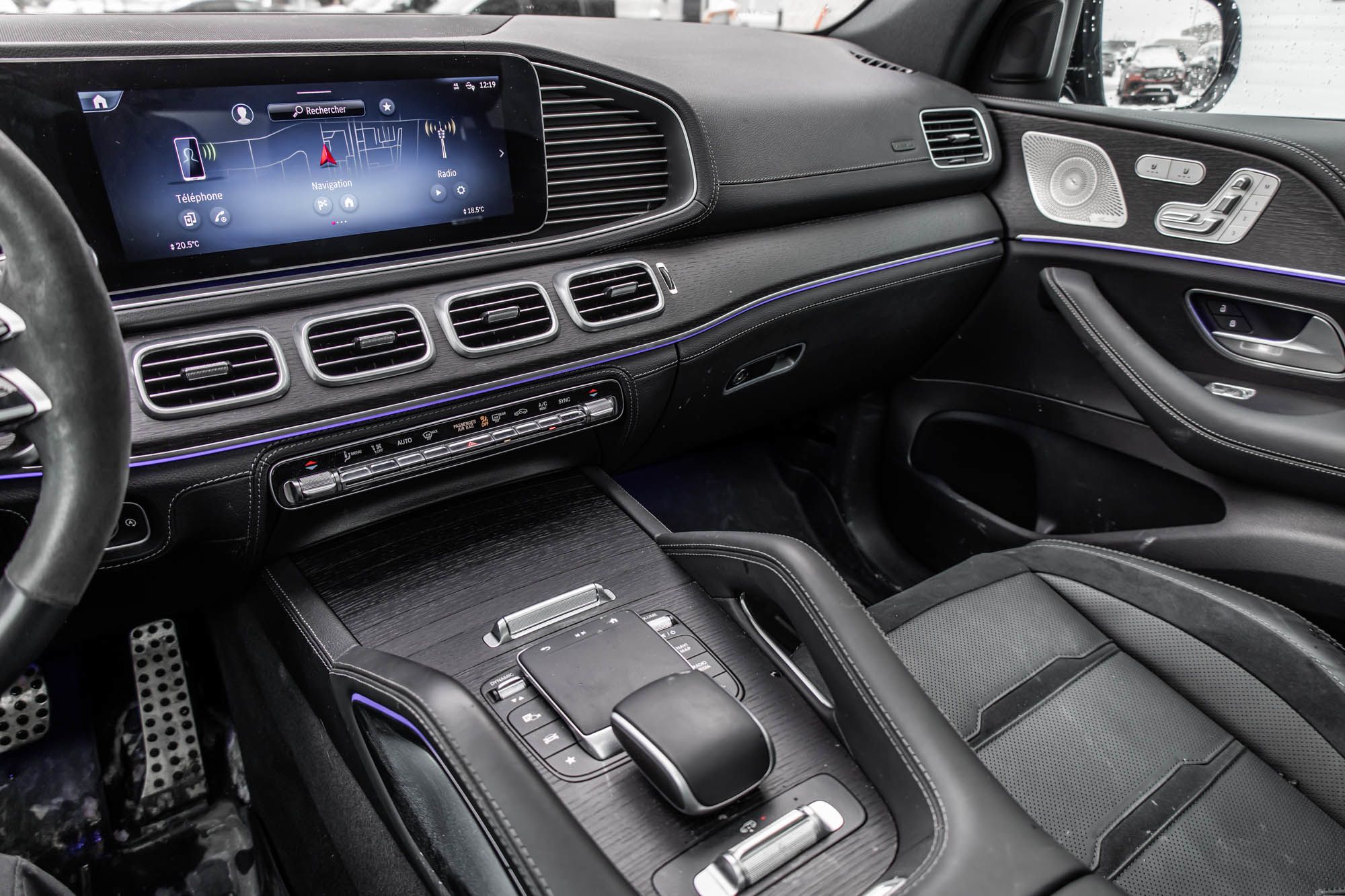 Mercedes-Benz GLE53  2024