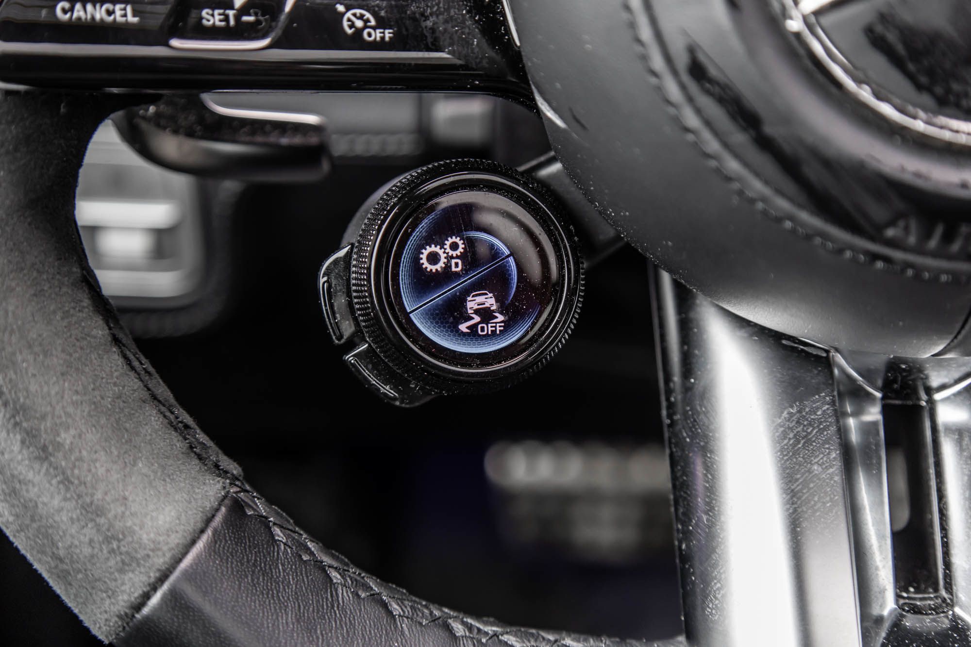 Mercedes-Benz GLE53  2024