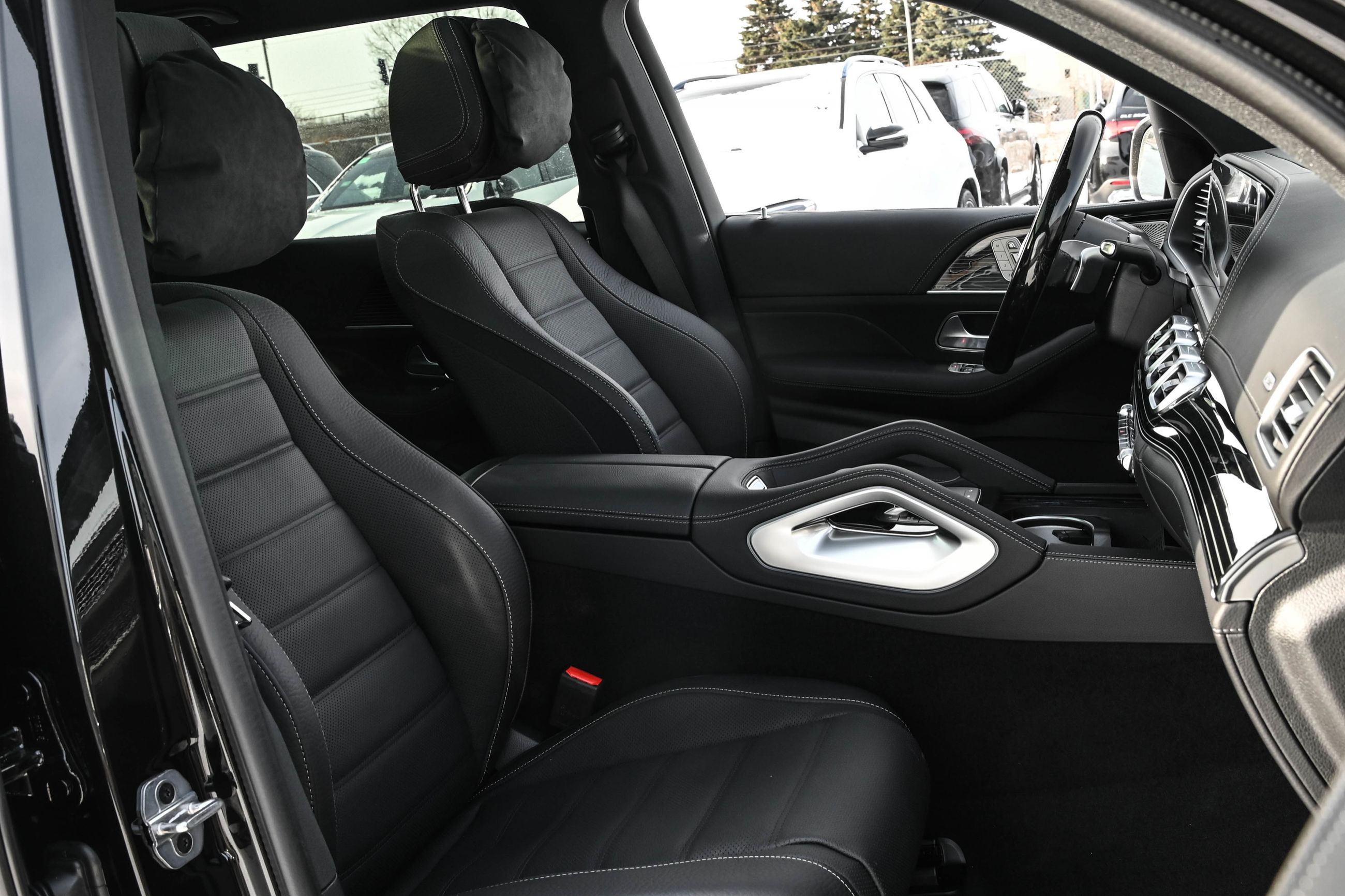 Mercedes-Benz GLS  2026