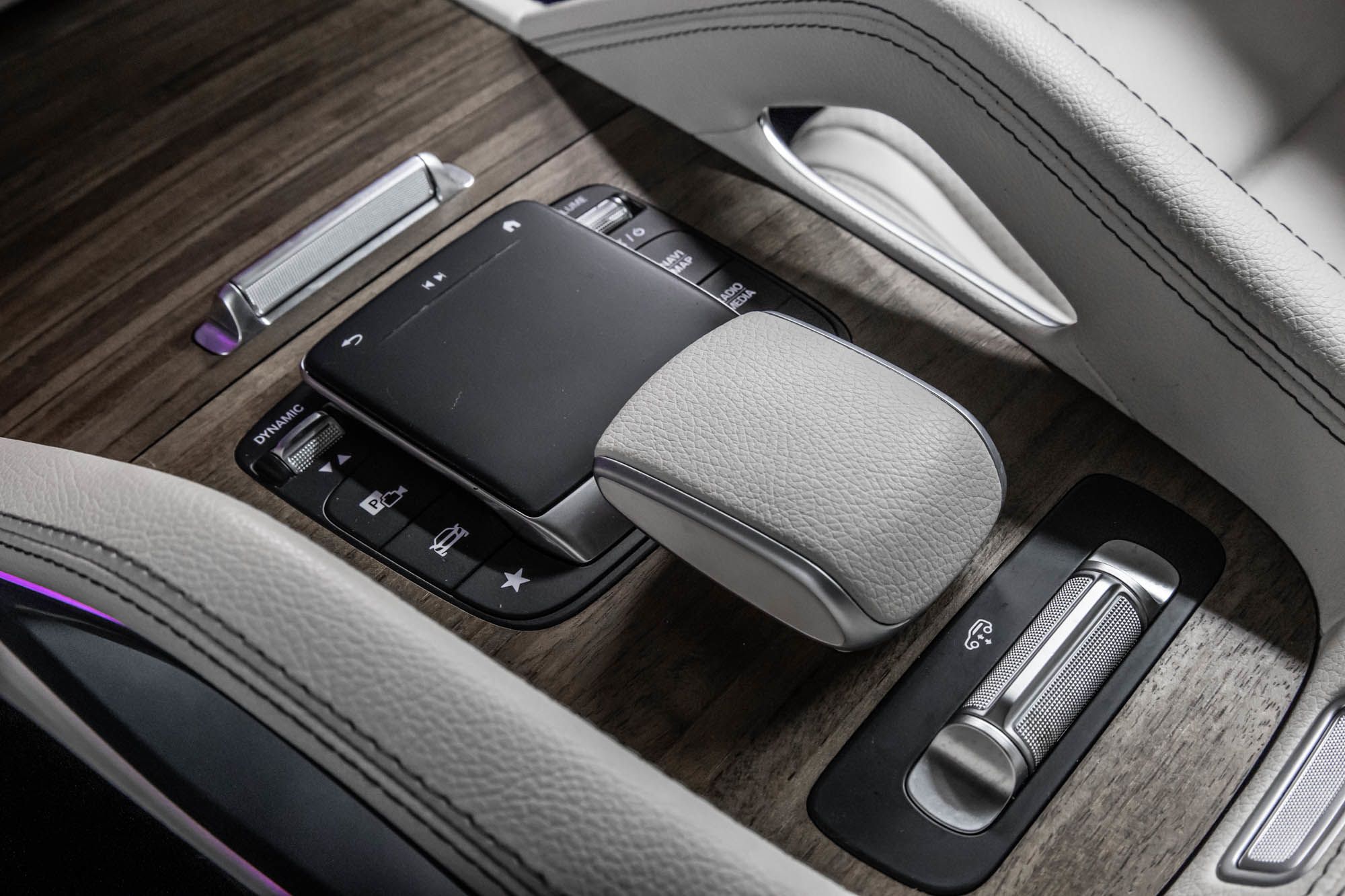 2023 Mercedes-Benz GLS450