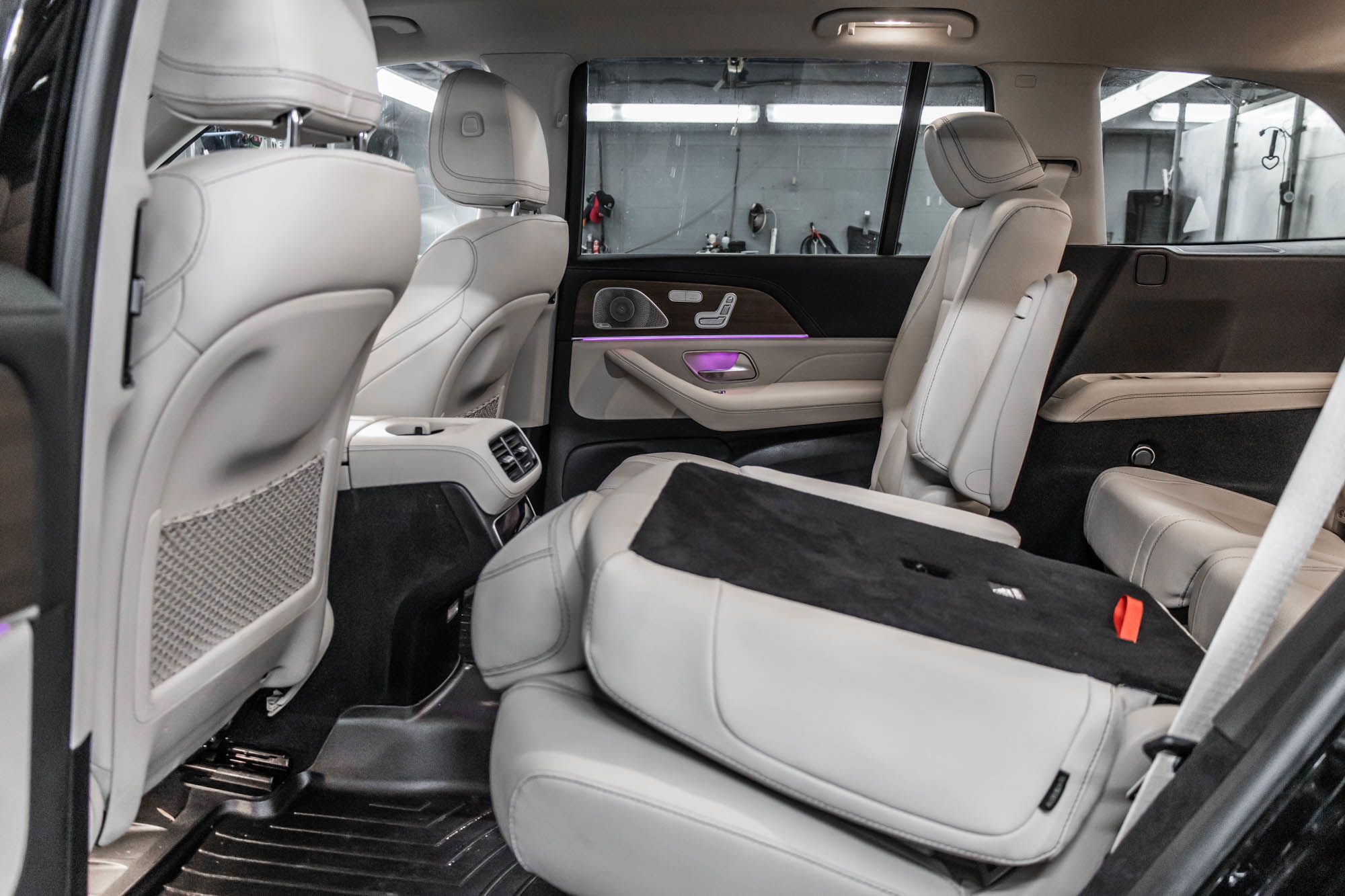 2023 Mercedes-Benz GLS450