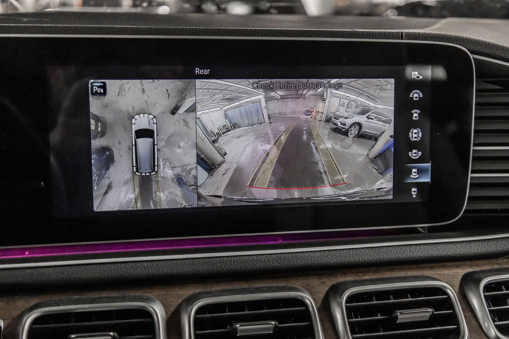 2023 Mercedes-Benz GLS450