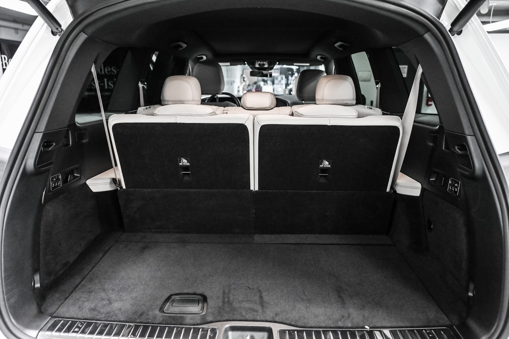 2024 Mercedes-Benz GLS450