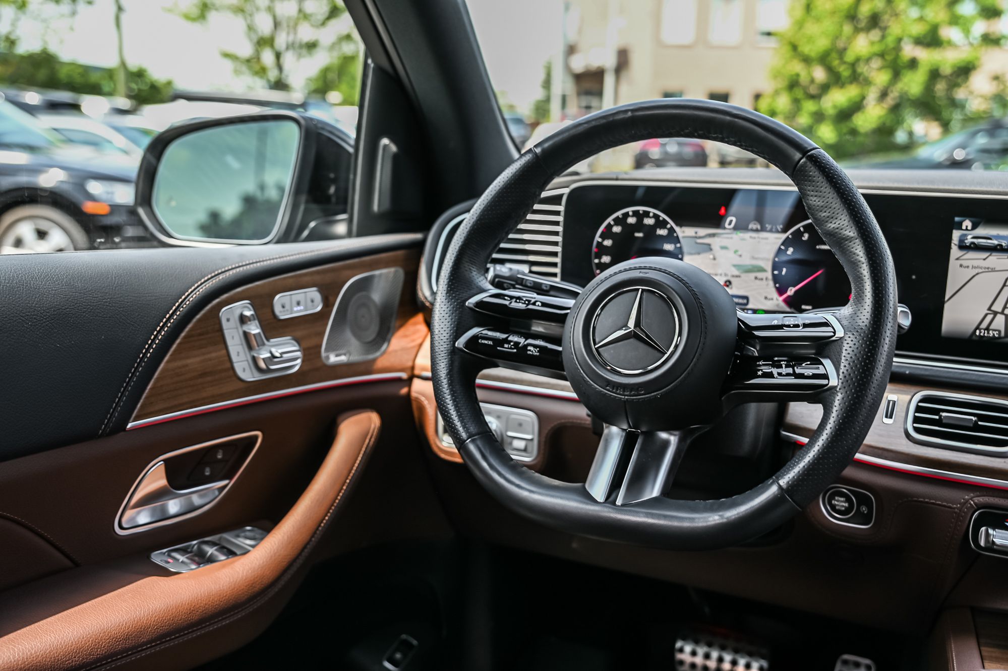 2025 Mercedes-Benz GLS450