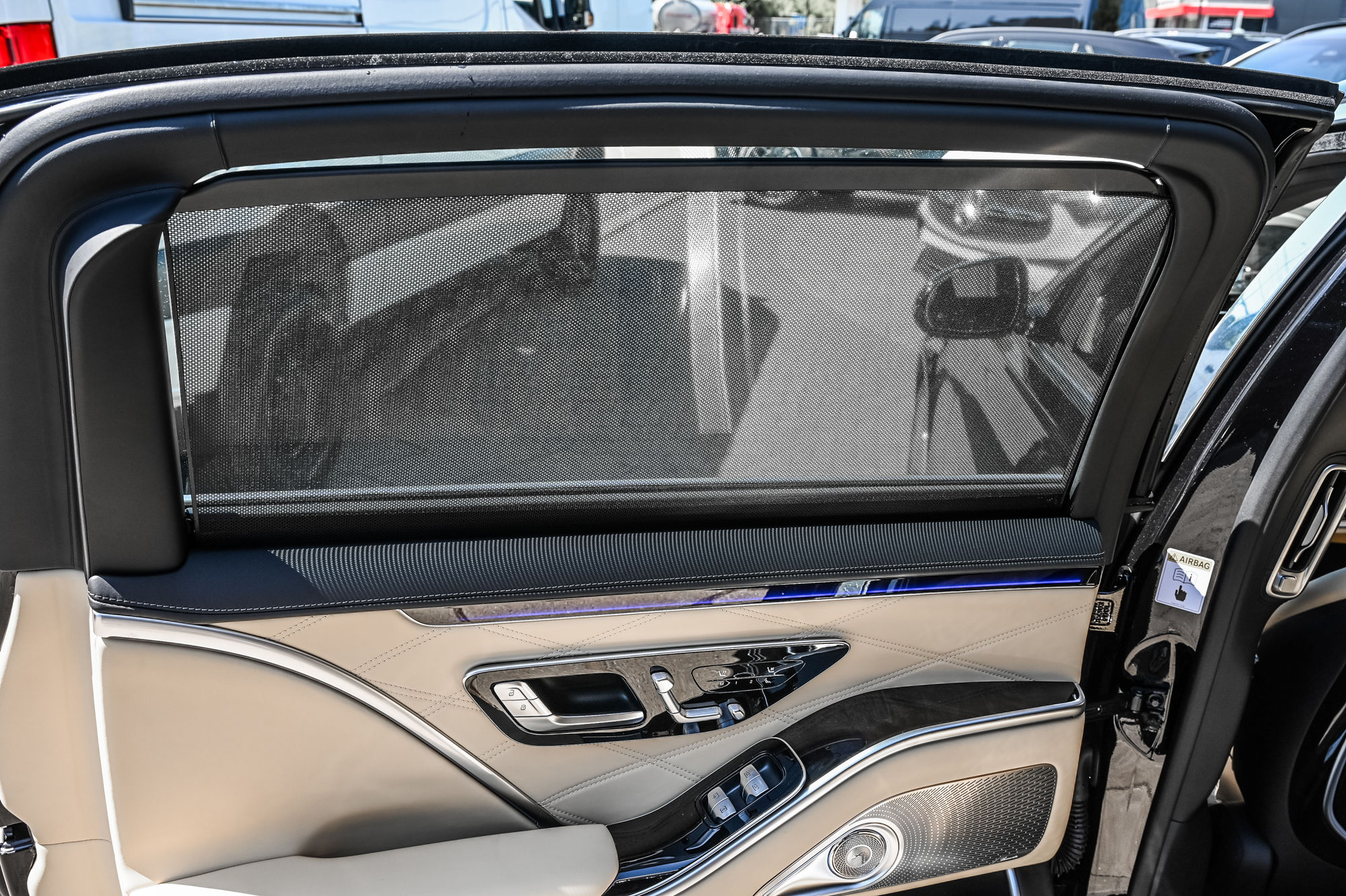 Mercedes-Benz Maybach S-Class  2024 à Dollard-des-Ormeaux, Québec
