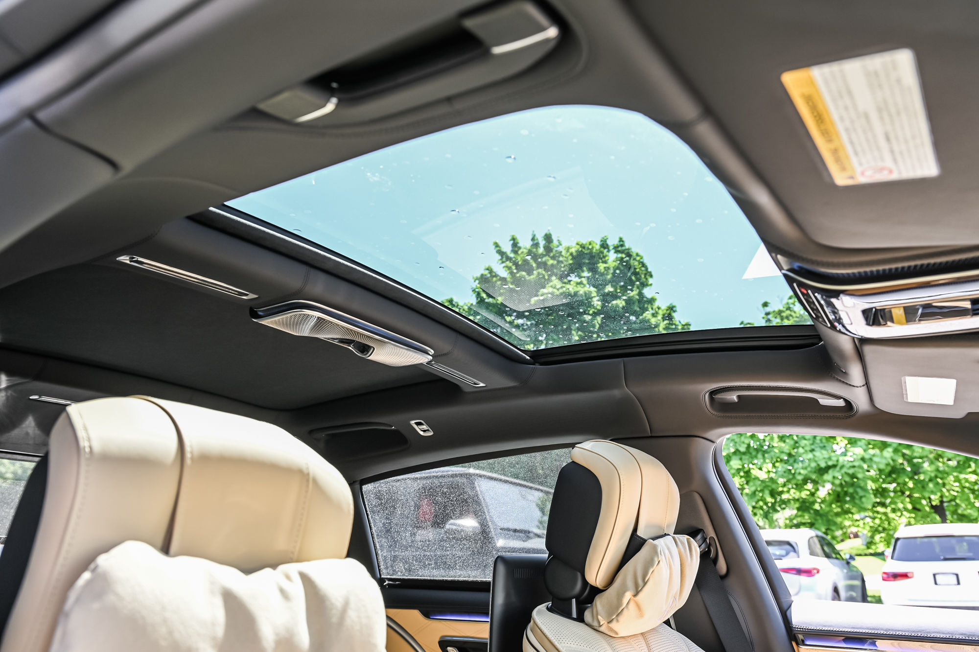 Mercedes-Benz Maybach S-Class  2024 à Dollard-des-Ormeaux, Québec