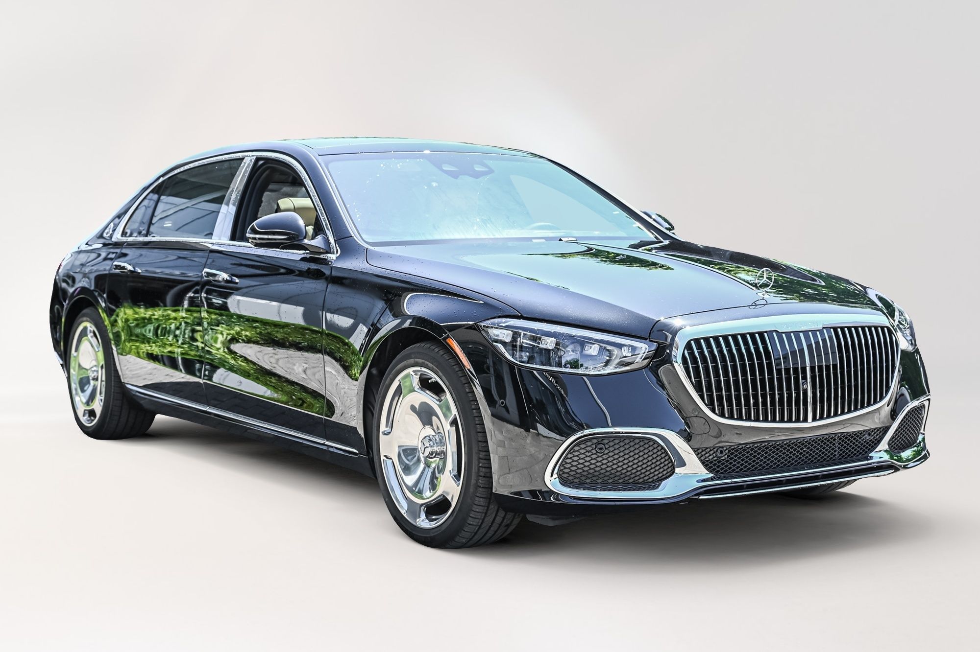 Mercedes-Benz Maybach S-Class  2024 à Dollard-des-Ormeaux, Québec