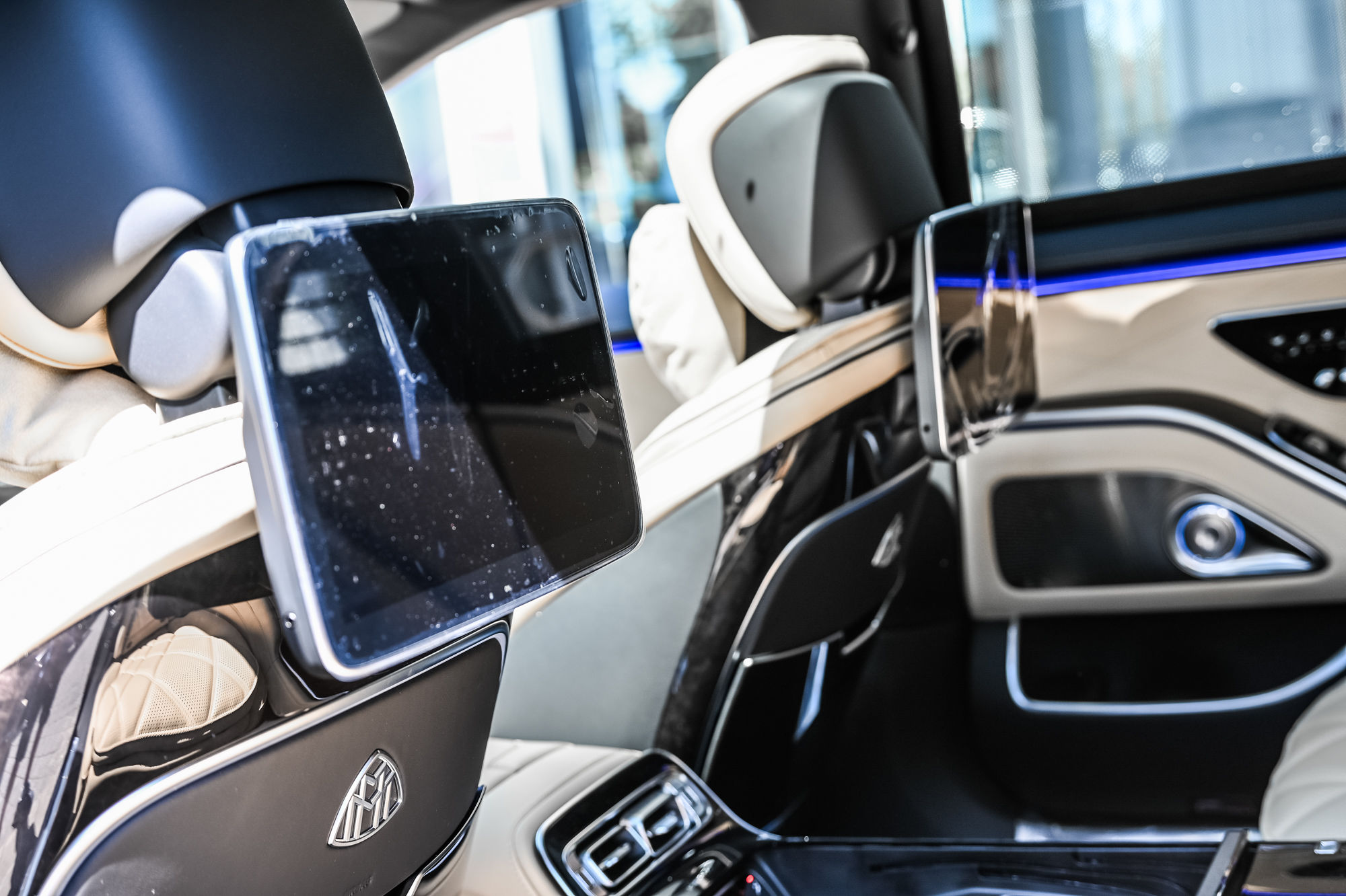 Mercedes-Benz Maybach S-Class  2024 à Dollard-des-Ormeaux, Québec