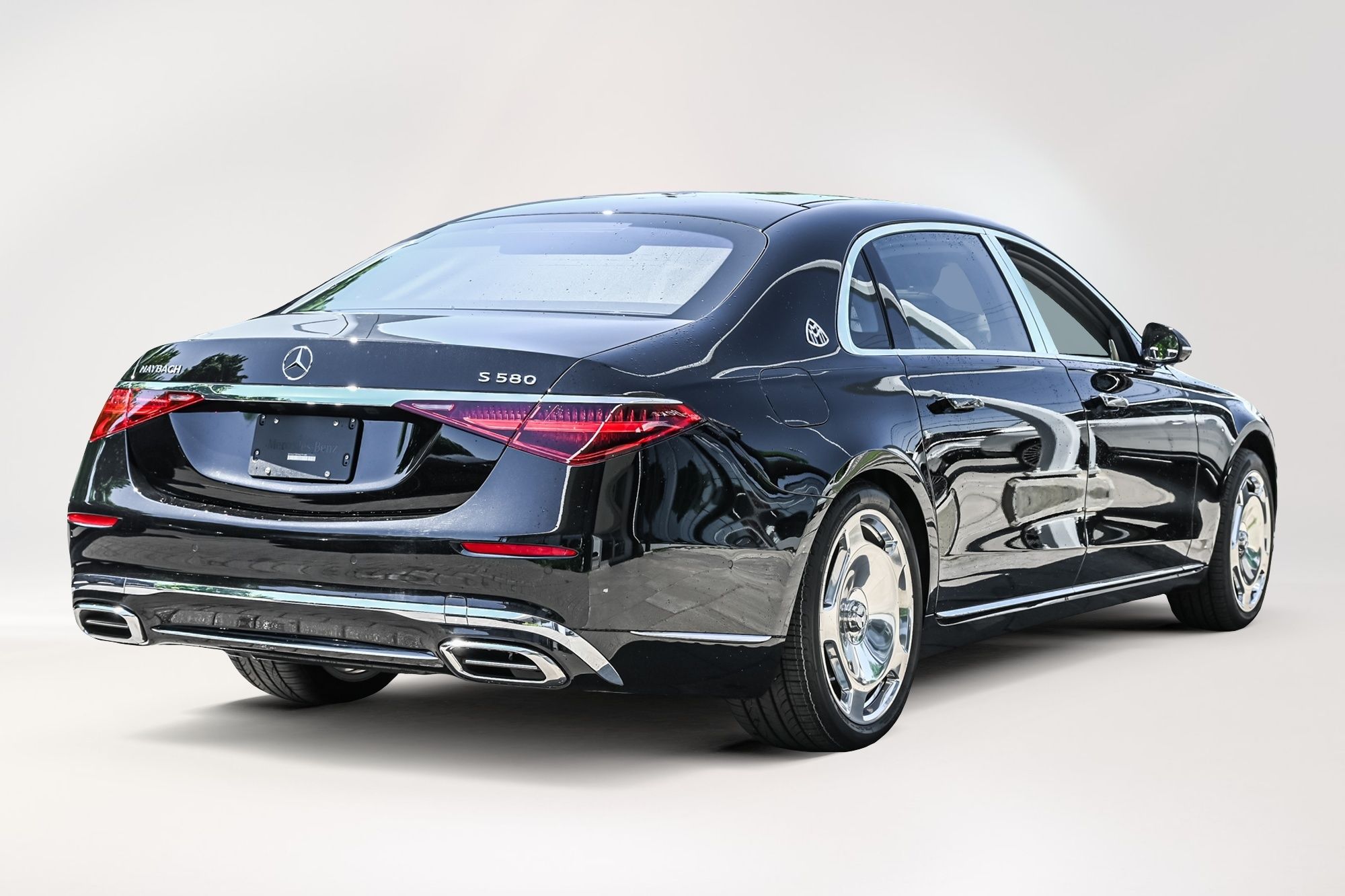 Mercedes-Benz Maybach S-Class  2024 à Dollard-des-Ormeaux, Québec