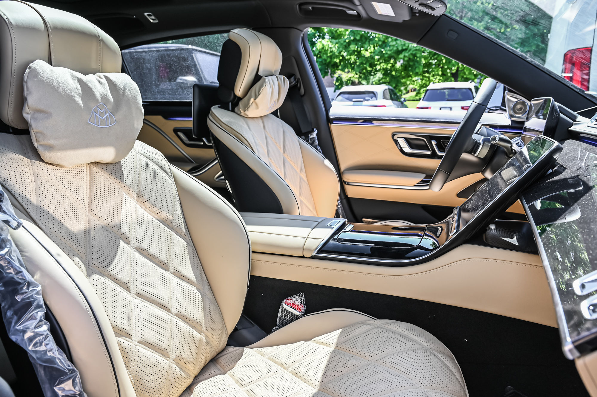 Mercedes-Benz Maybach S-Class  2024 à Dollard-des-Ormeaux, Québec