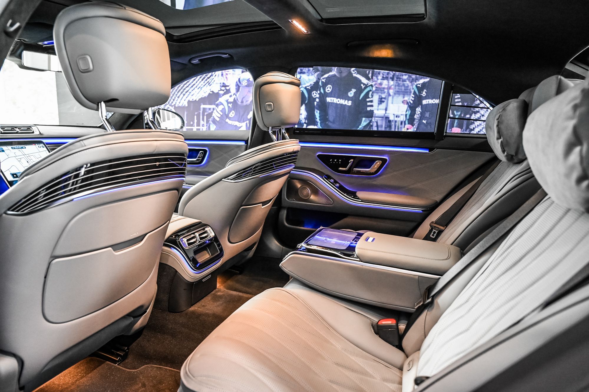 Mercedes-Benz S-Class  2025 à Dollard-des-Ormeaux, Québec