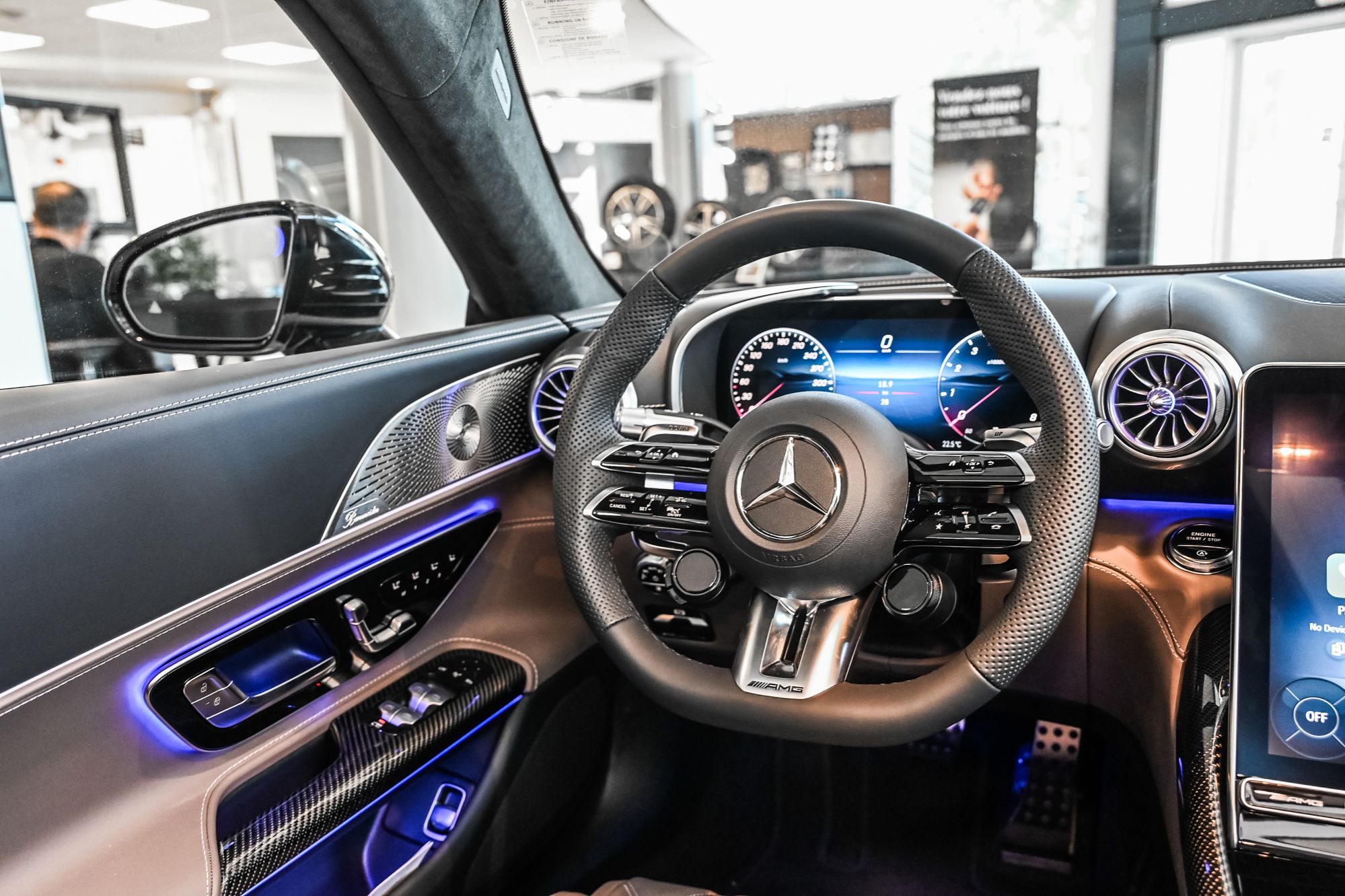 Mercedes-Benz SL  2026