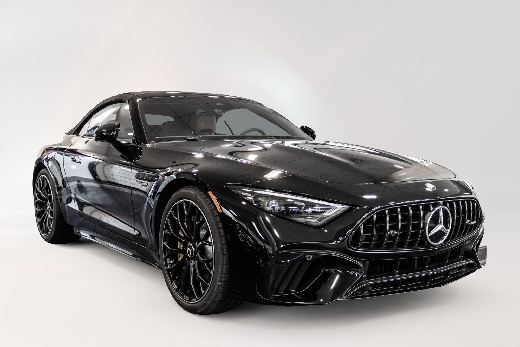2024 Mercedes-Benz SL63 AMG in Dollard-des-Ormeaux, Quebec