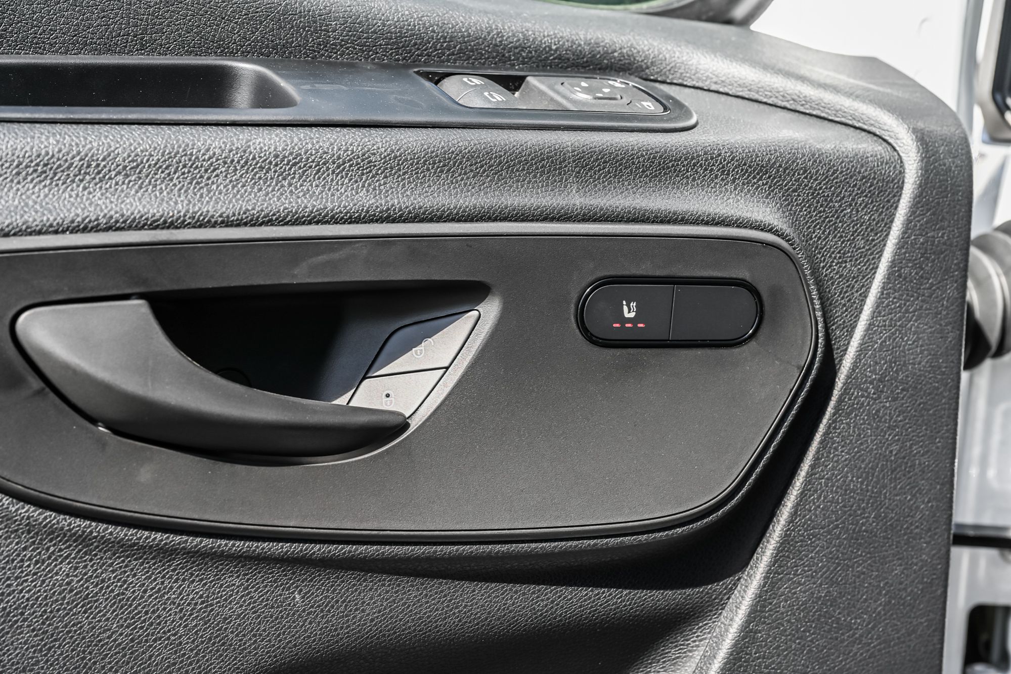 2025 Mercedes-Benz Sprinter 2500