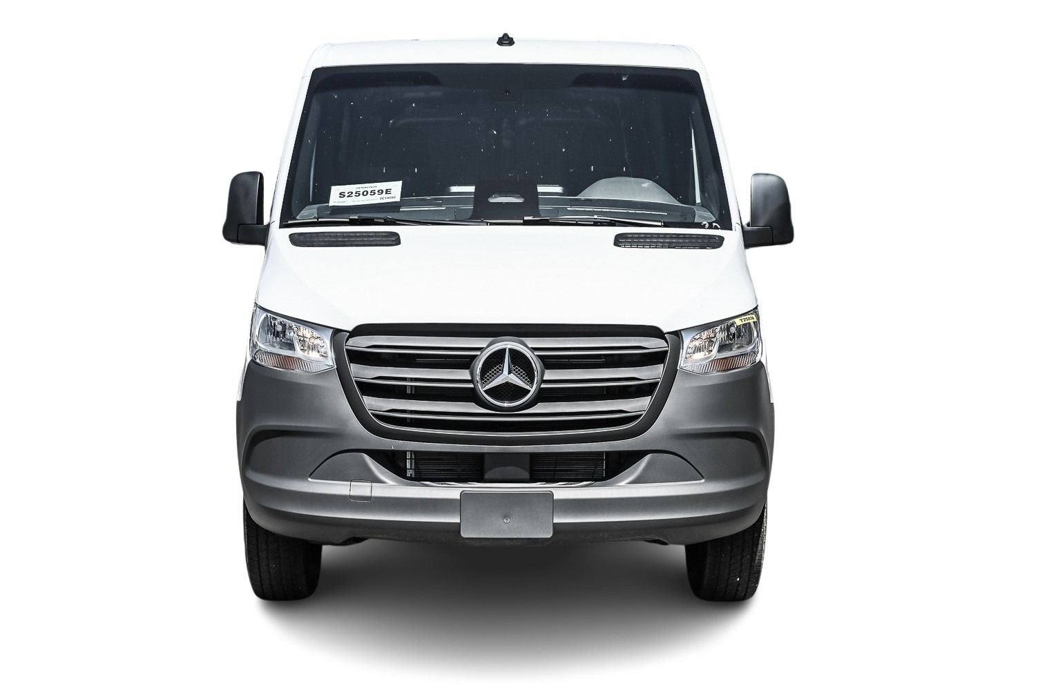 2025 Mercedes-Benz Sprinter 2500 in Dollard-des-Ormeaux, Quebec
