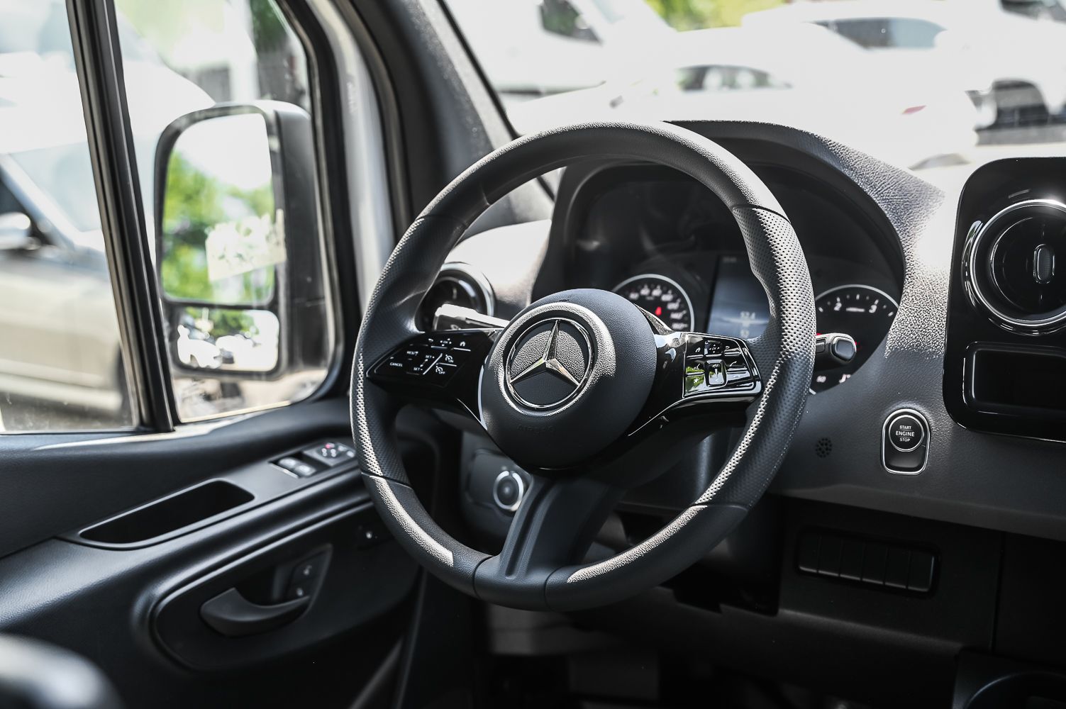 2025 Mercedes-Benz Sprinter 2500 in Dollard-des-Ormeaux, Quebec