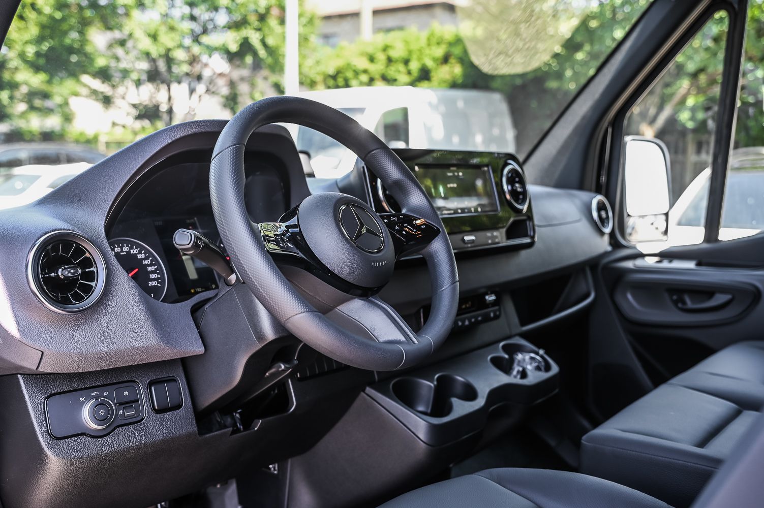 2025 Mercedes-Benz Sprinter 2500 in Dollard-des-Ormeaux, Quebec